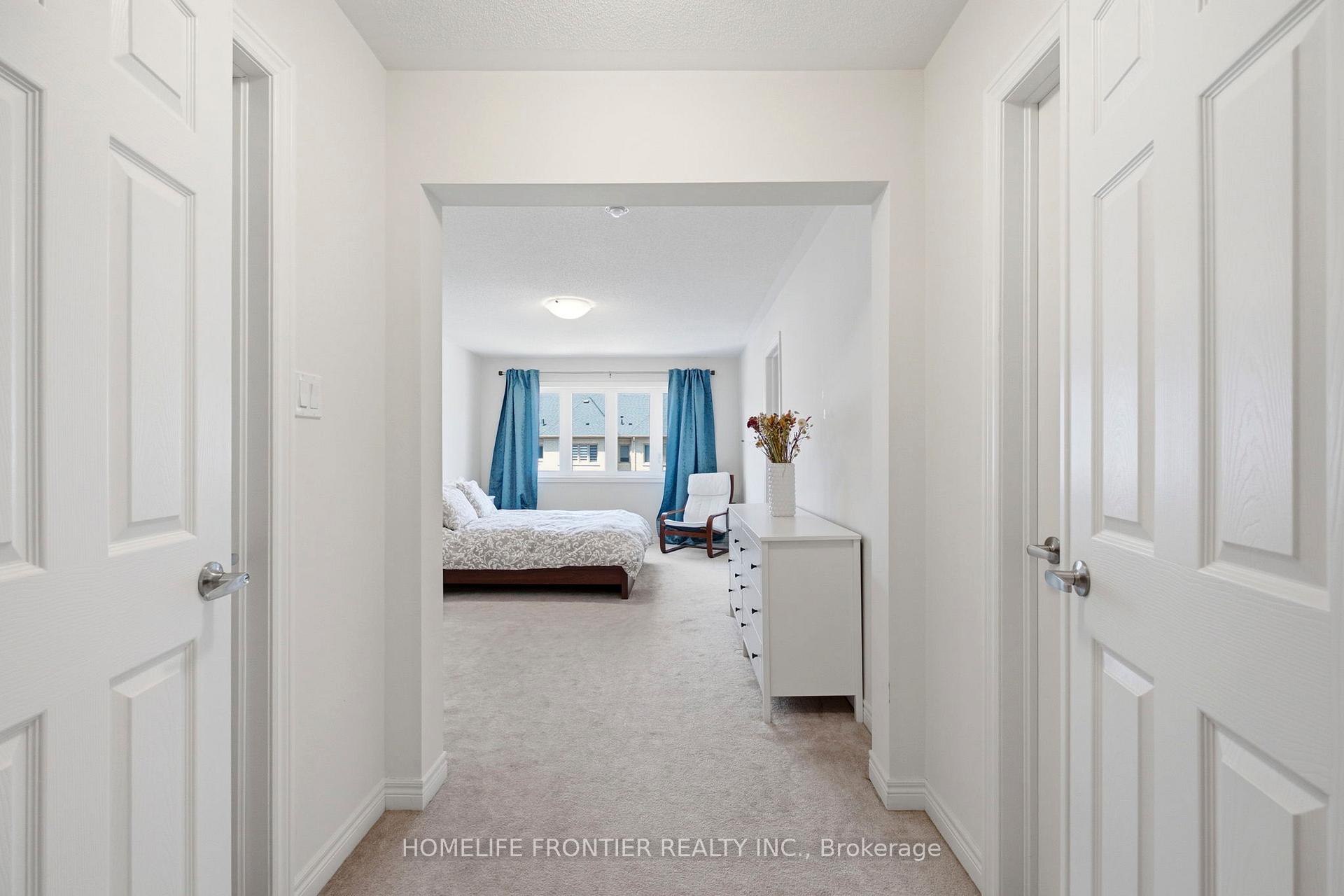 Photo 15 of 80 Walter Proctor Road, East Gwillimbury, Sharon — HOMEH