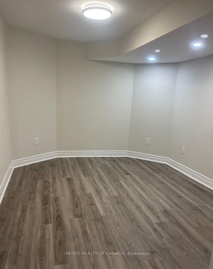 Photo 7 of Unit Lower, 2 Lichen Court, Vaughan, Vellore Village — HOMEH