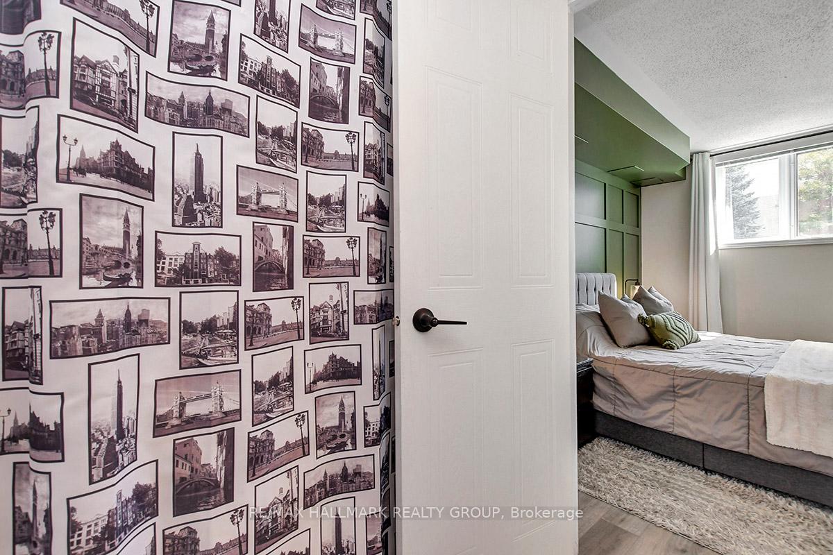 Photo 17 of 16 Lakepointe Drive, Ottawa, Avalon East — HOMEH