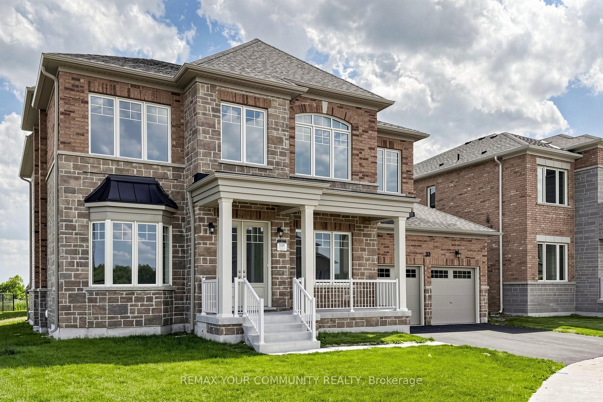 Front of 33 Lorrain Hand Crescent