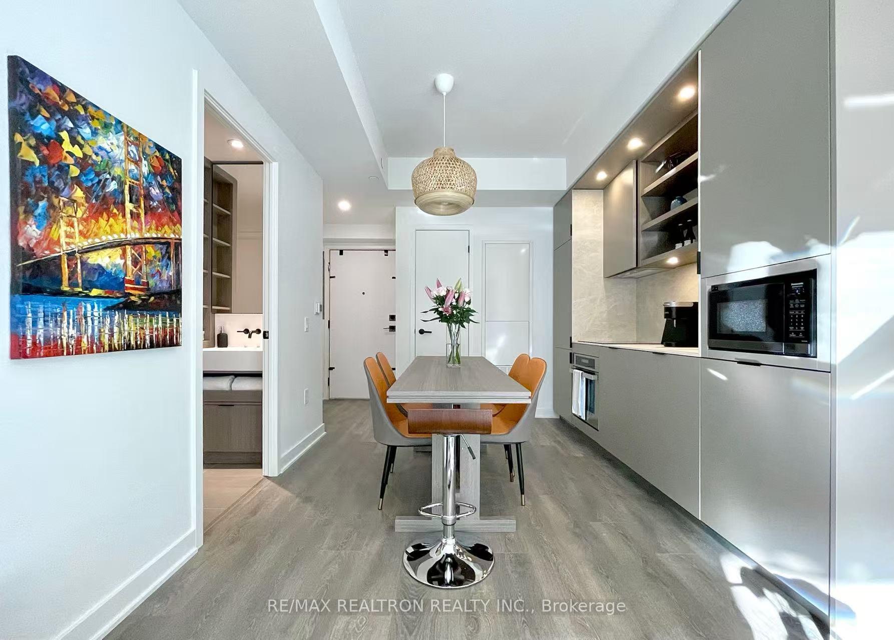 Photo 4 of Unit 1609, 55 Charles Street E, Toronto, Church-Yonge Corridor — HOMEH