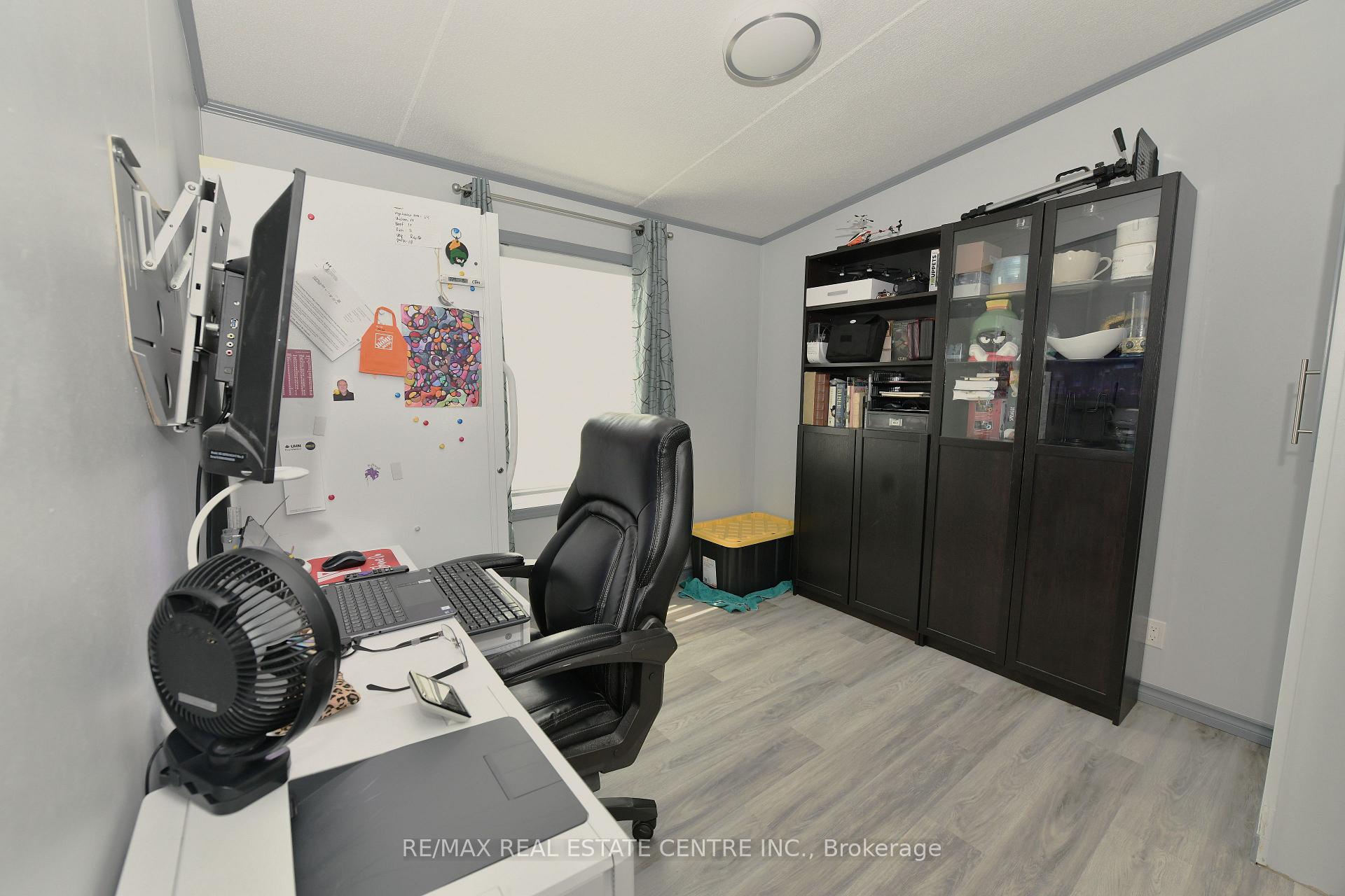 Photo 5 of 1429 Sheffield Road, Hamilton, Rural Flamborough — HOMEH
