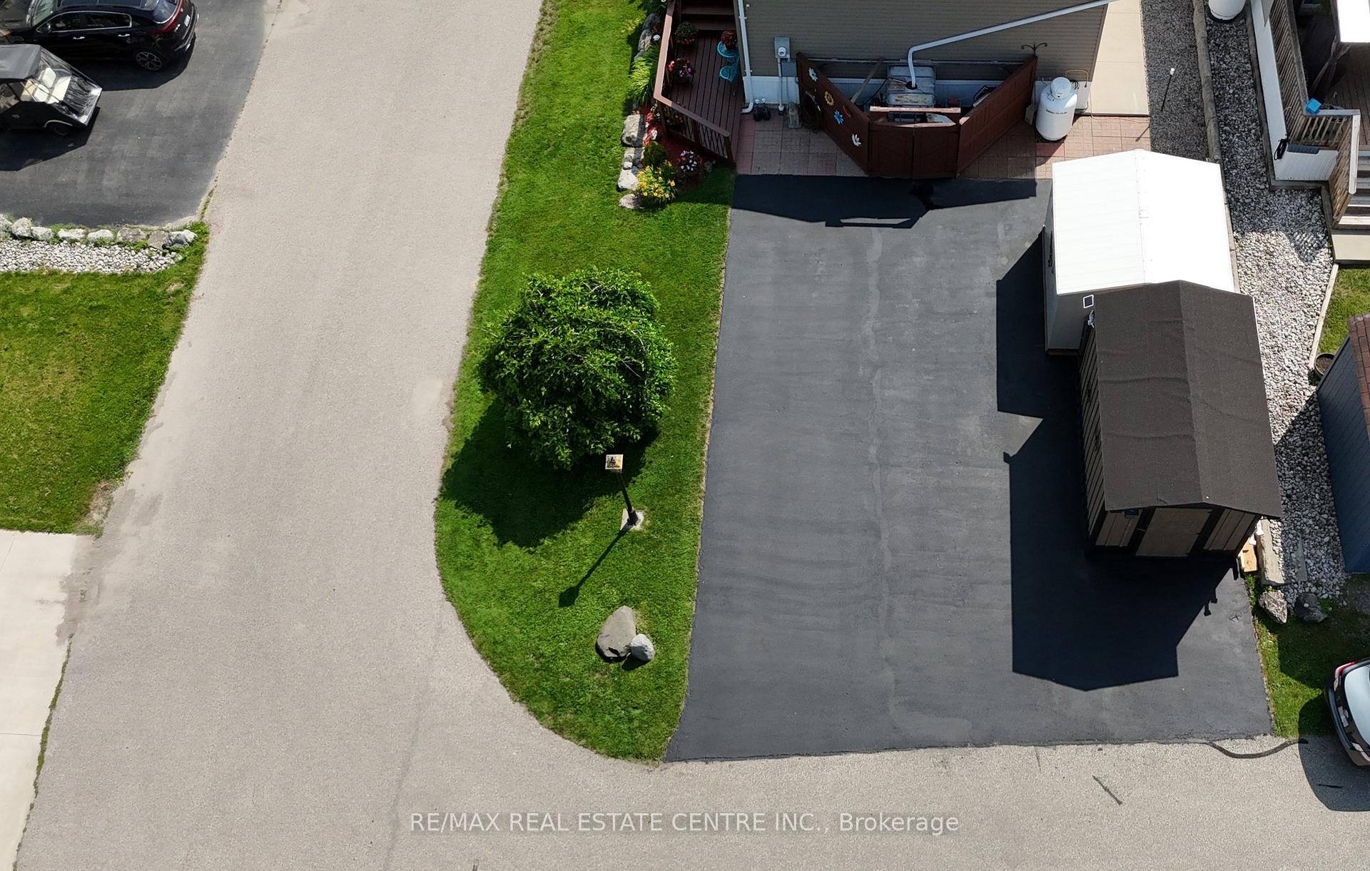 Photo 7 of 1429 Sheffield Road, Hamilton, Rural Flamborough — HOMEH