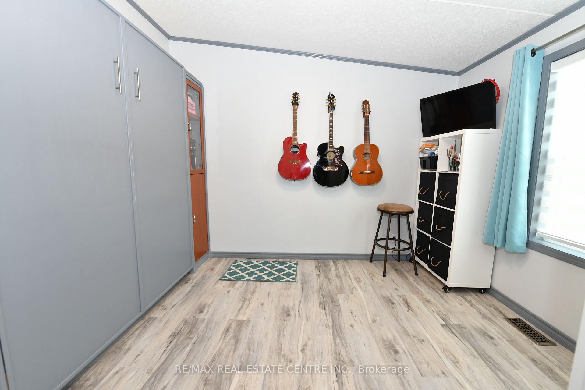 Photo 12 of 1429 Sheffield Road, Hamilton, Rural Flamborough — HOMEH