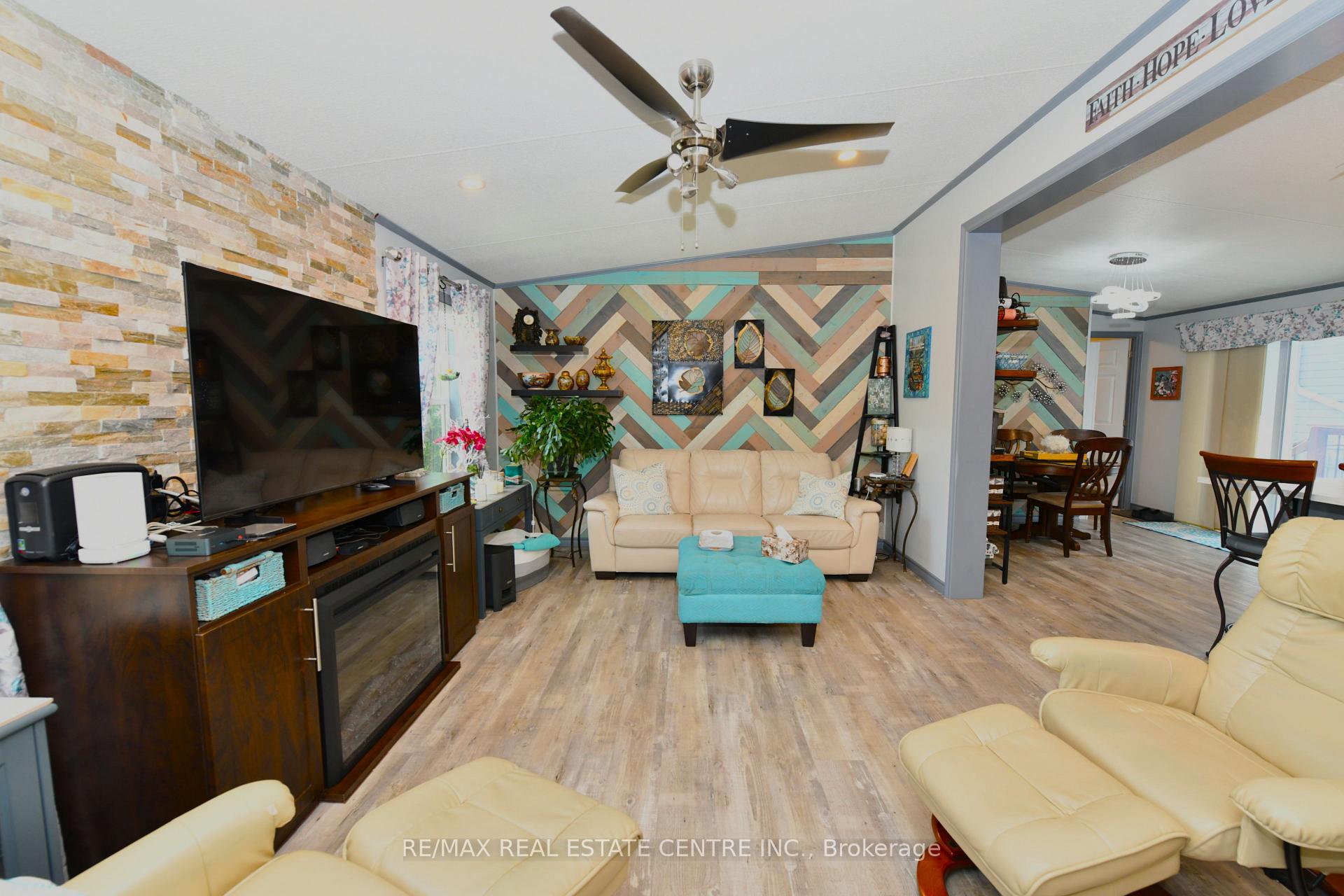 Photo 18 of 1429 Sheffield Road, Hamilton, Rural Flamborough — HOMEH