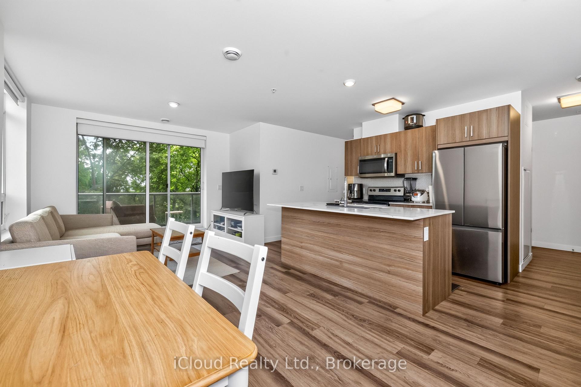 Photo 7 of Unit 307, 479 Charlton Avenue E, Hamilton, Stinson — HOMEH