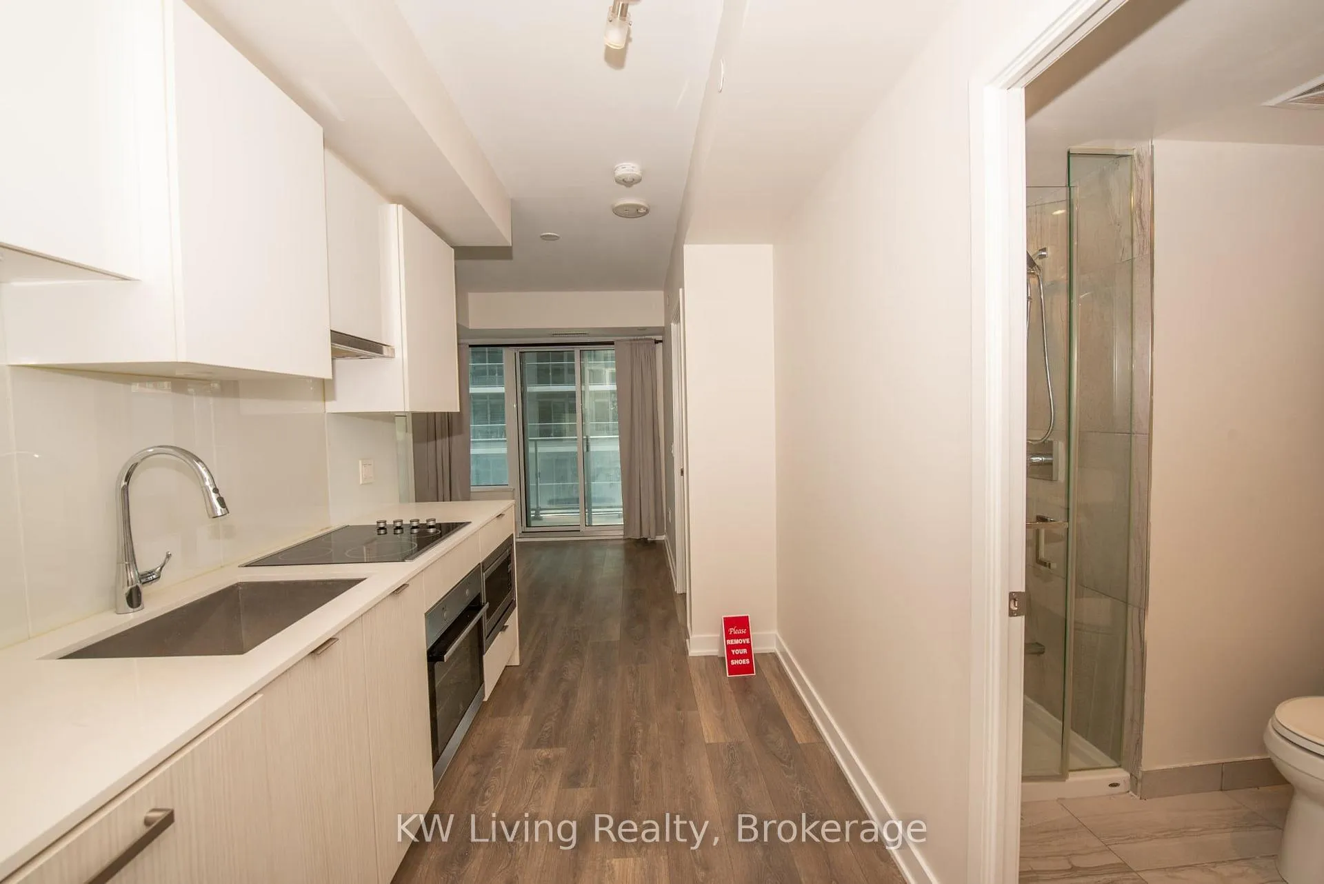 Photo 11 of Unit 1002, 195 Redpath Avenue, Toronto, Mount Pleasant West — HOMEH