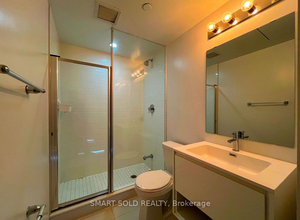 Photo 7 of Unit 1706, 159 Wellesley Street E, Toronto, Cabbagetown-South St. James Town — HOMEH