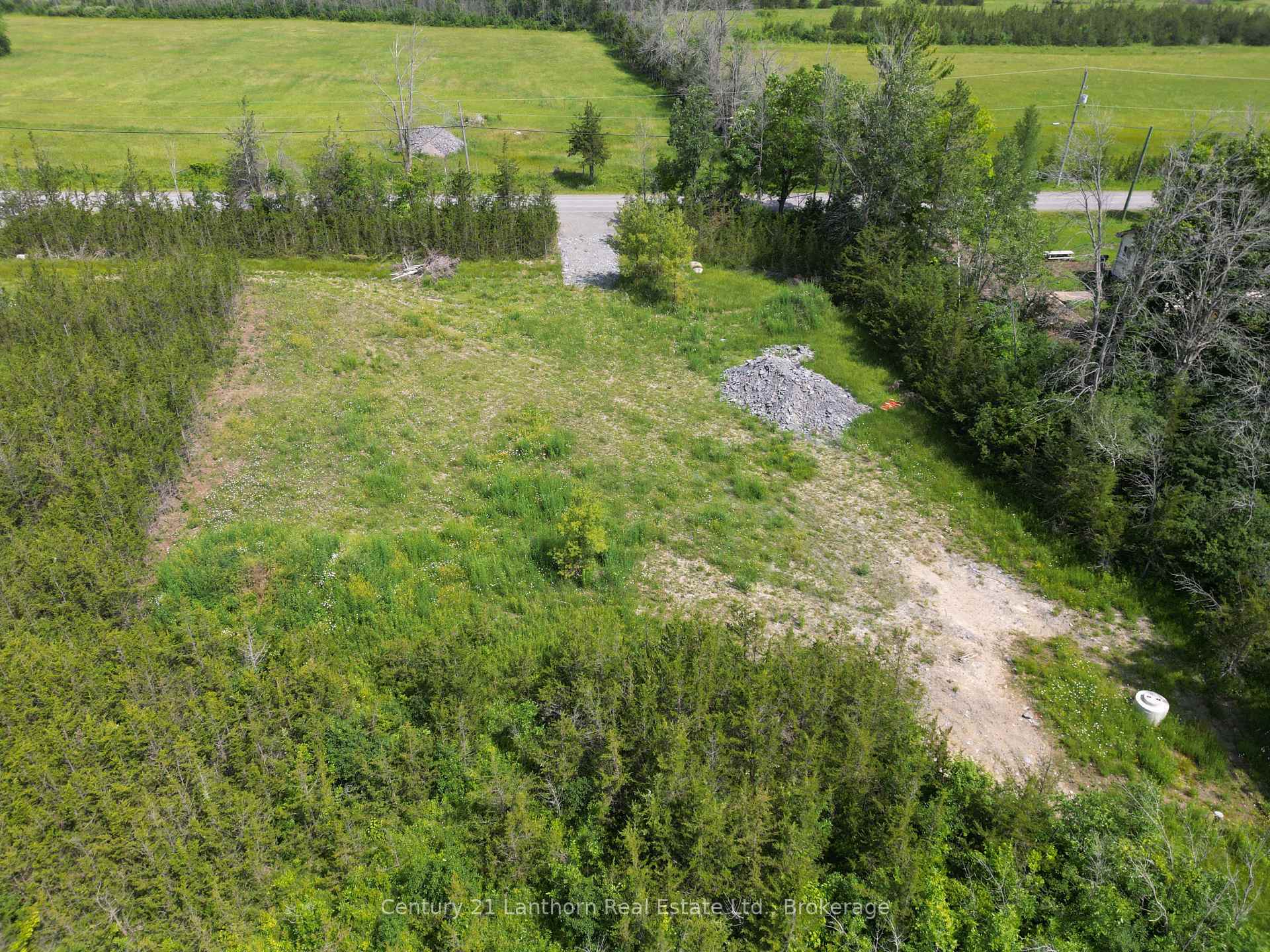 Photo 4 of 1314 Lazier Road, Tyendinaga, Tyendinaga Township — HOMEH