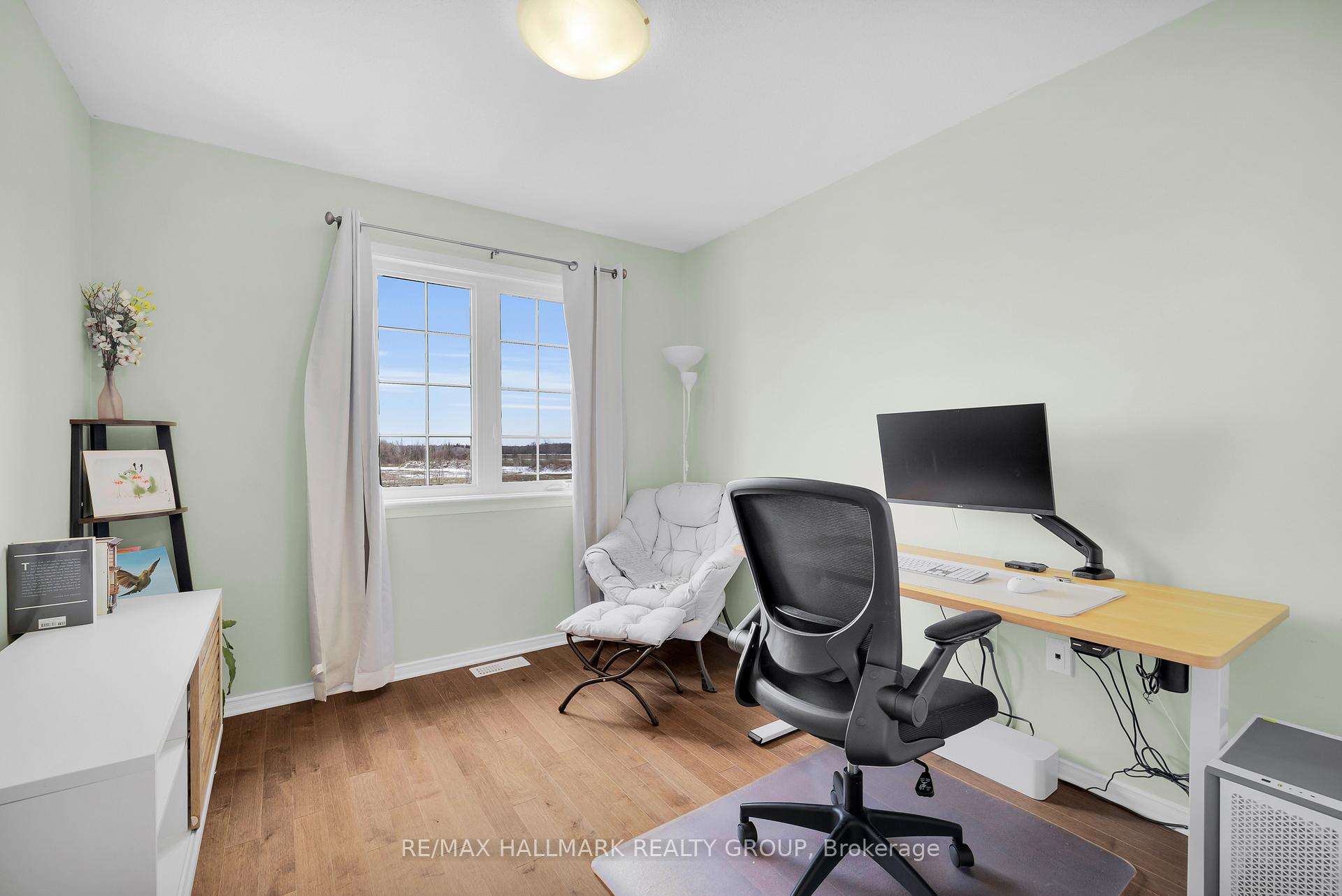 Photo 22 of 132 Laramie Crescent, Ottawa, Barrhaven - Stonebridge — HOMEH