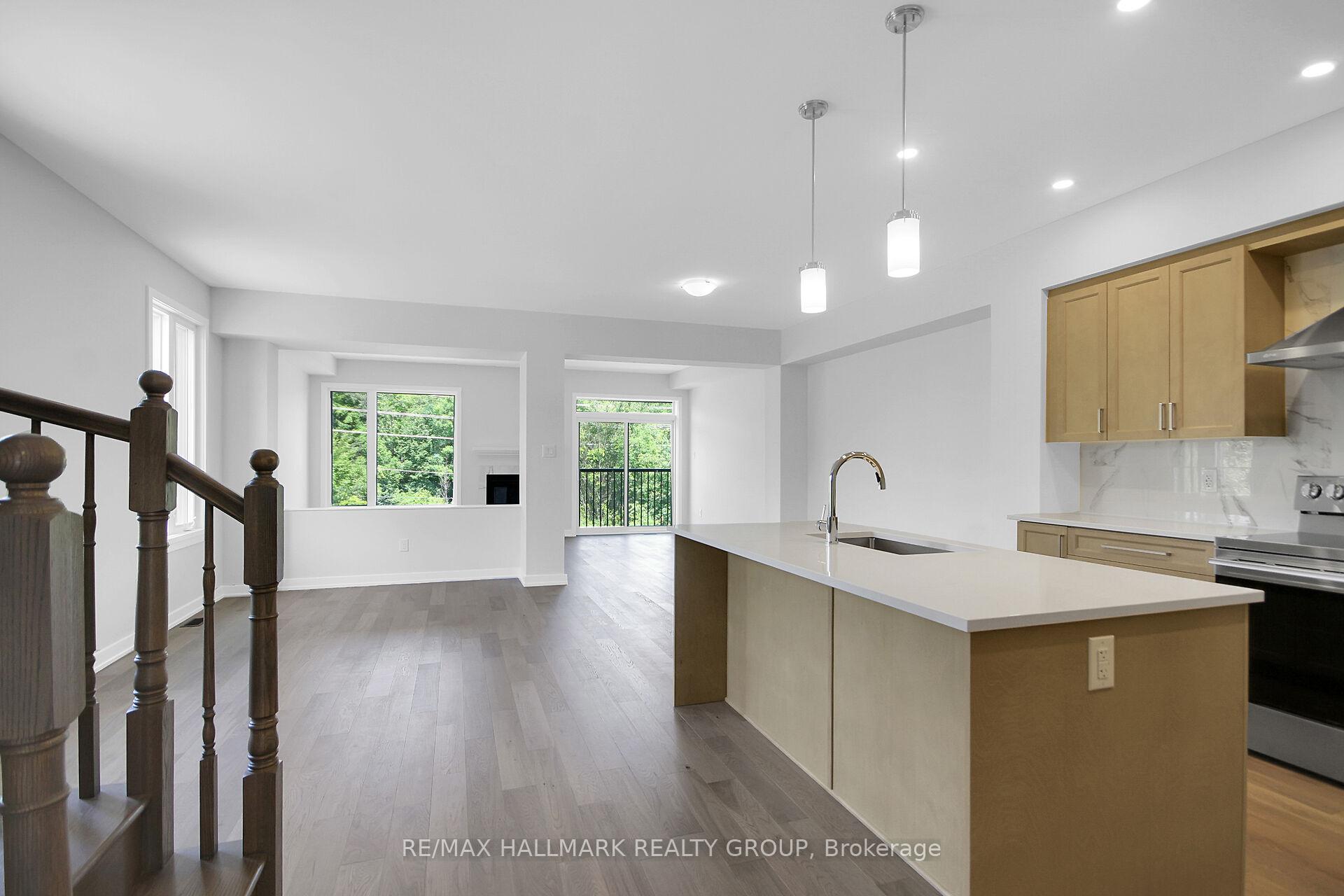 Photo 6 of 749 Newstead Crescent, Ottawa, Kanata - Kanata Lakes/Heritage Hills — HOMEH