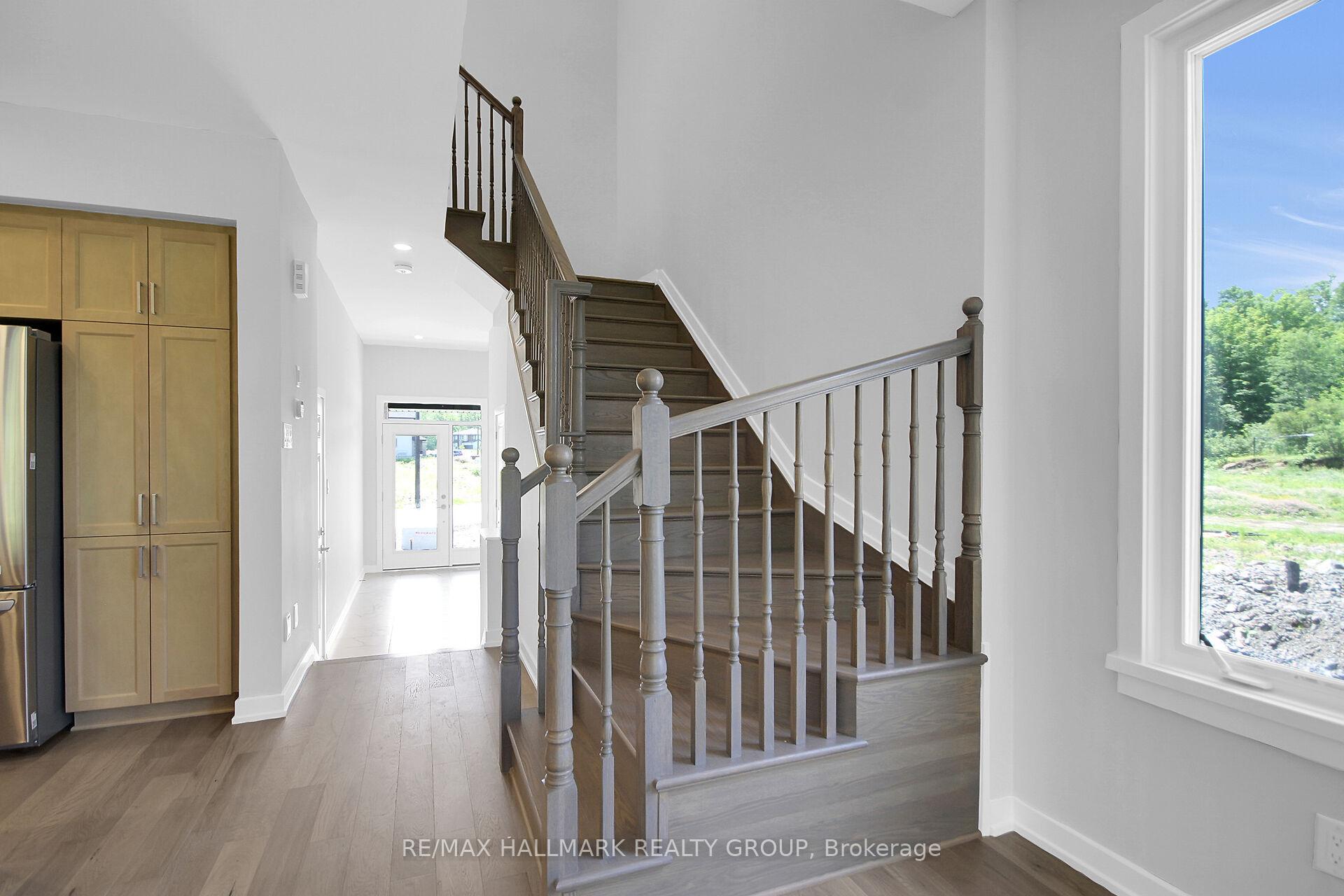 Photo 23 of 749 Newstead Crescent, Ottawa, Kanata - Kanata Lakes/Heritage Hills — HOMEH