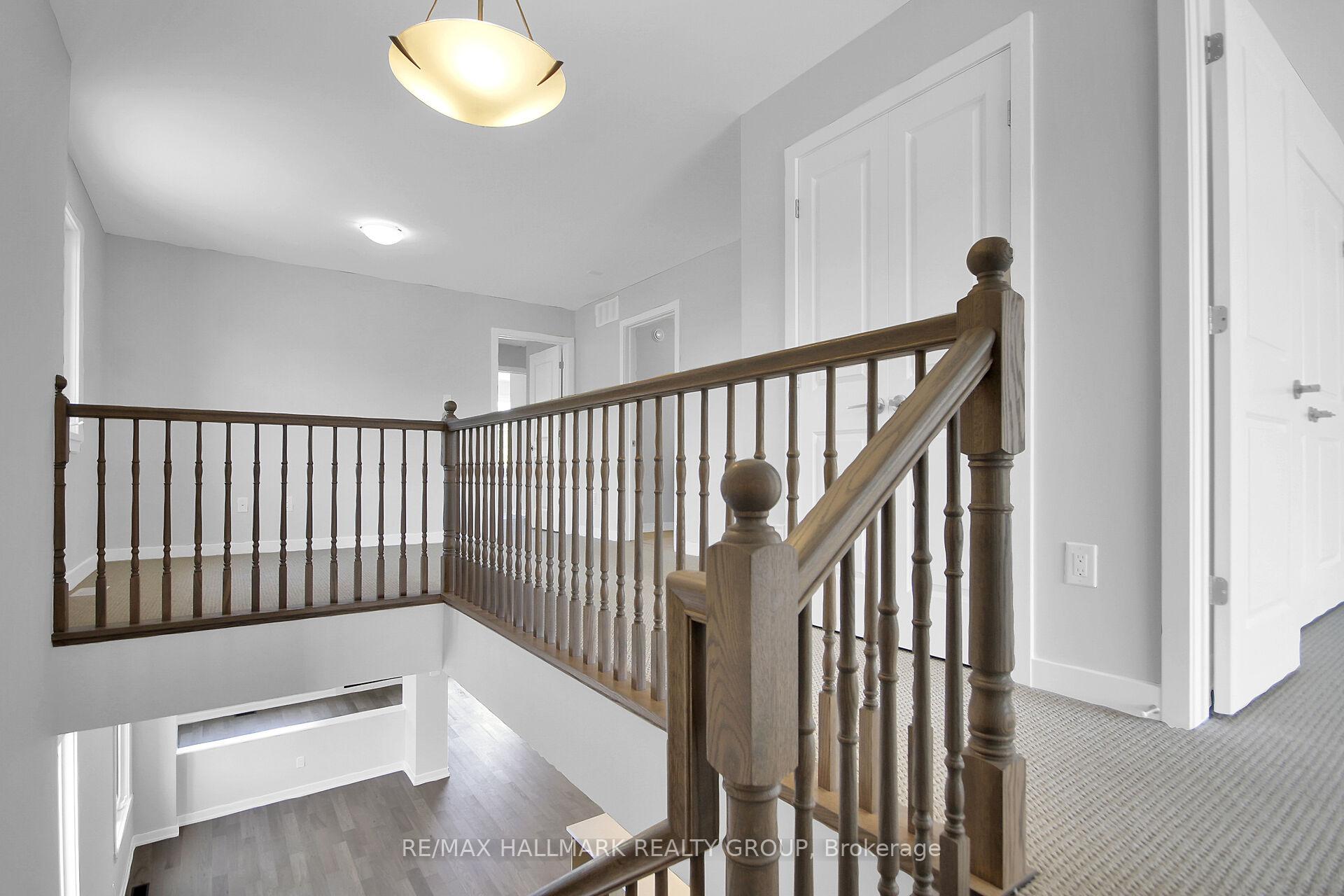 Photo 24 of 749 Newstead Crescent, Ottawa, Kanata - Kanata Lakes/Heritage Hills — HOMEH