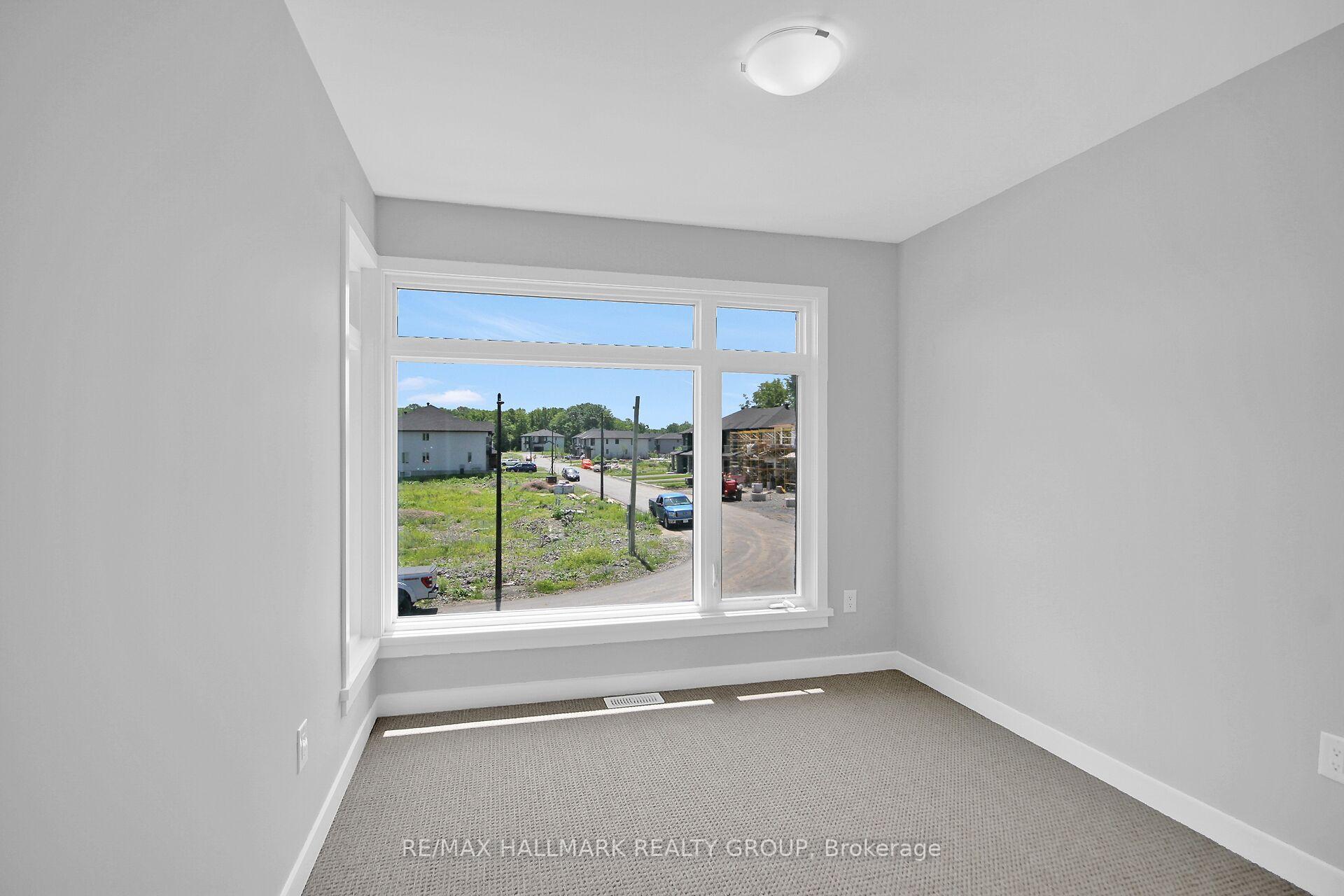 Photo 37 of 749 Newstead Crescent, Ottawa, Kanata - Kanata Lakes/Heritage Hills — HOMEH