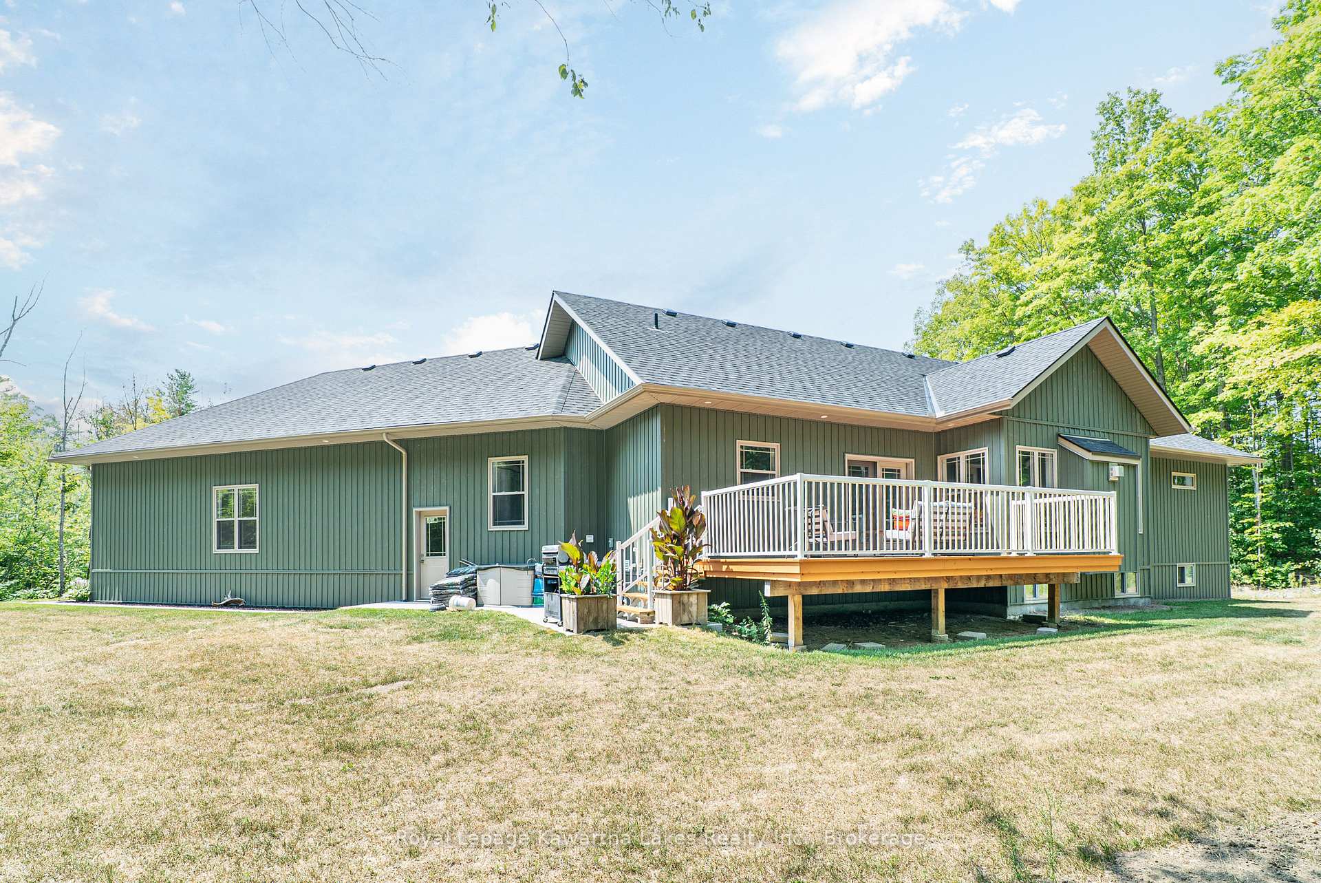 Photo 45 of 18 New Pierce Drive, Stirling-Rawdon, Stirling Ward — HOMEH