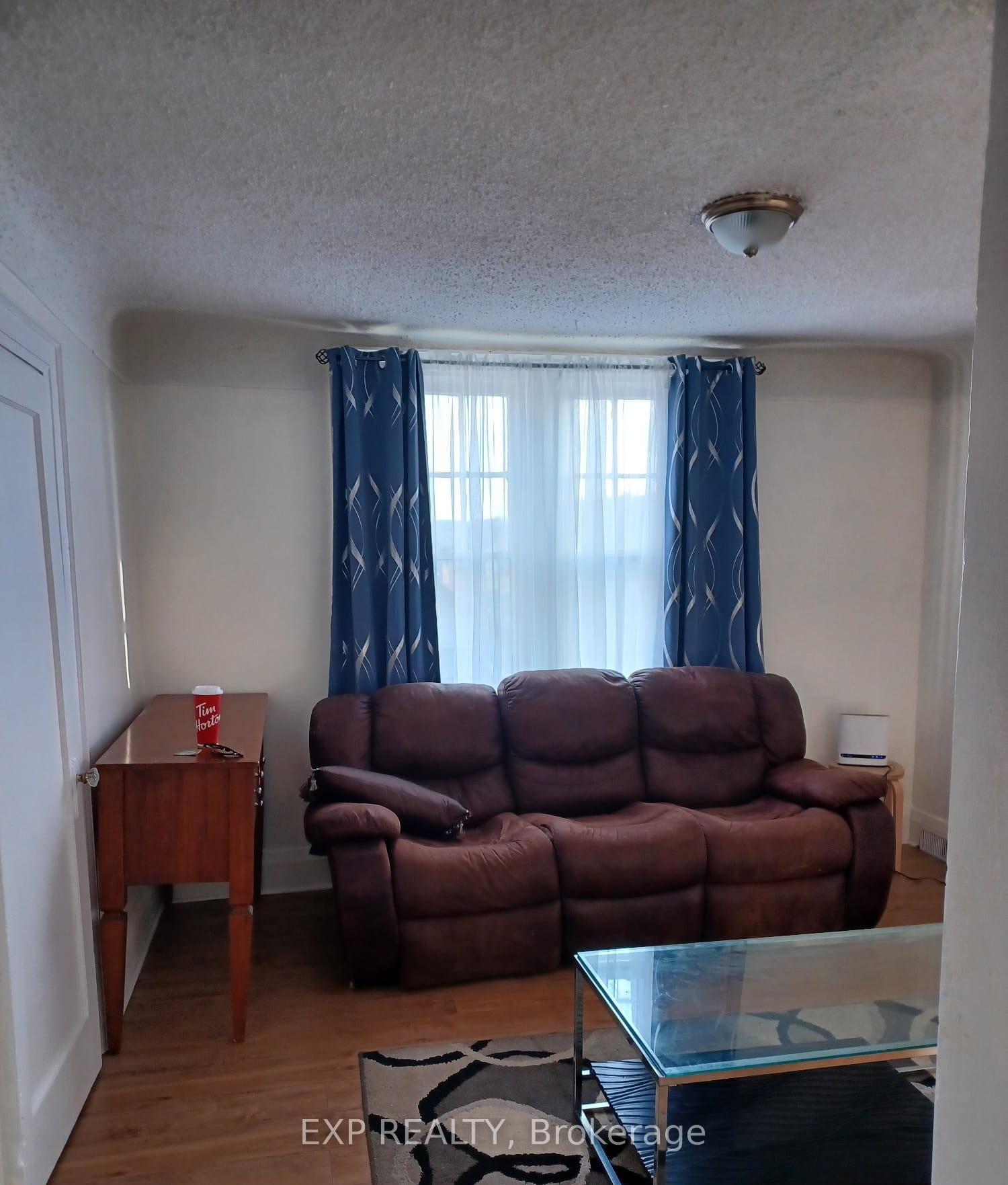 Photo 8 of 4 Rosemont Avenue, Hamilton, Stipley — HOMEH