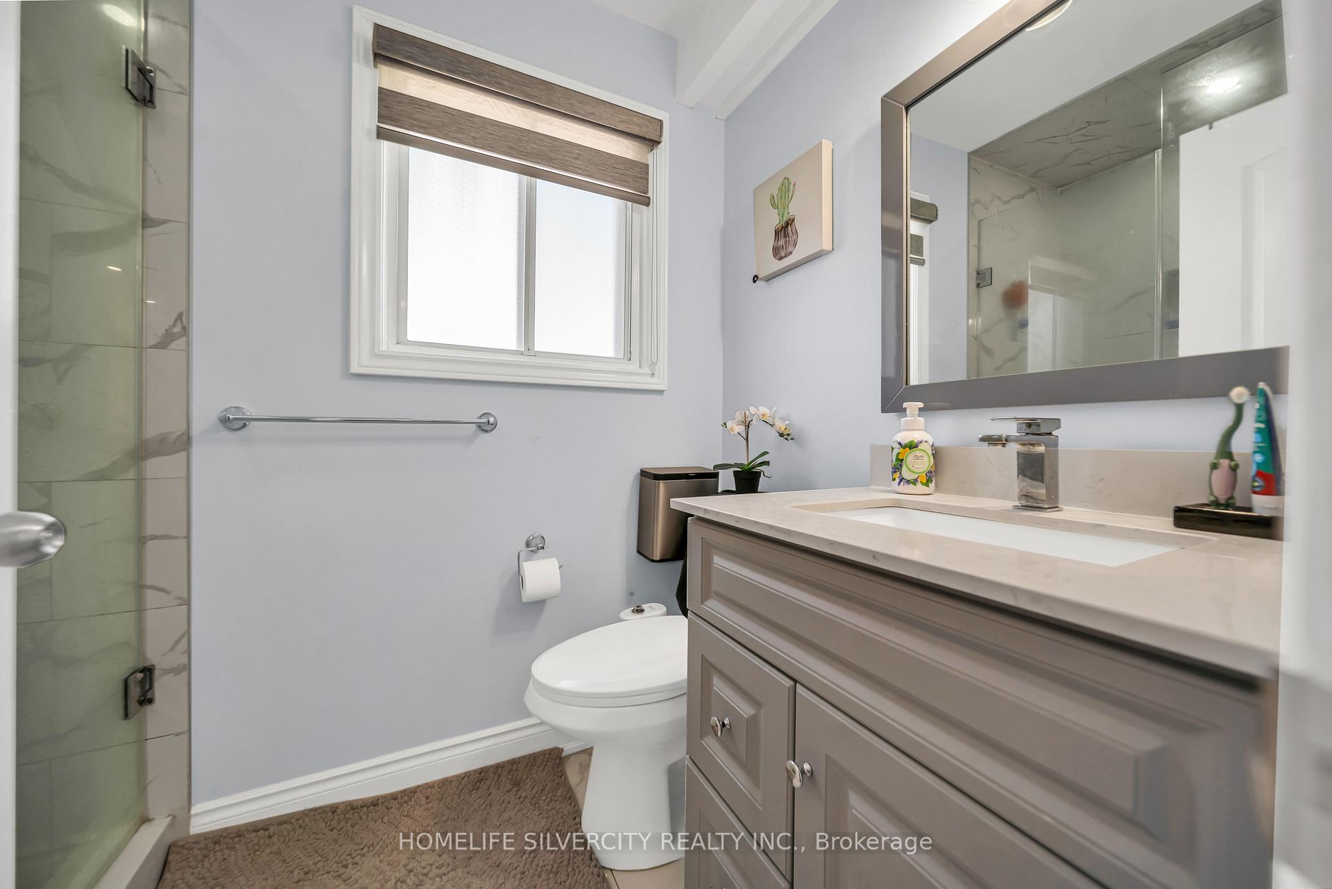 Photo 17 of 19 Pleasantview Avenue, Brampton, Brampton West — HOMEH