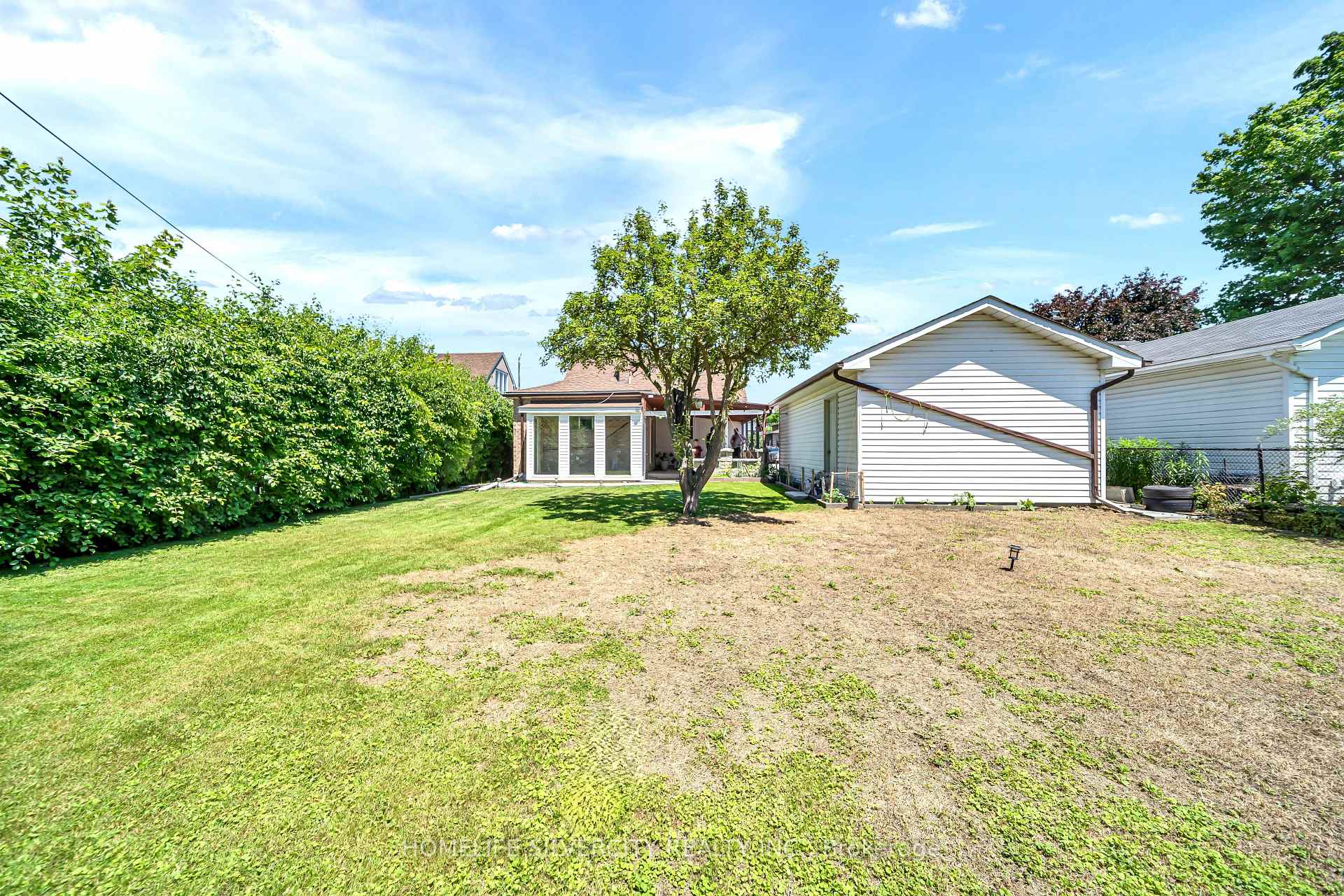 Photo 45 of 19 Pleasantview Avenue, Brampton, Brampton West — HOMEH