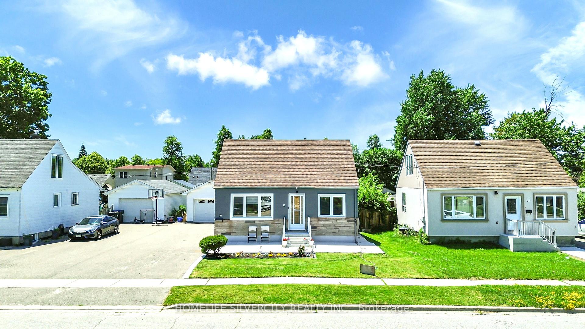 Photo 47 of 19 Pleasantview Avenue, Brampton, Brampton West — HOMEH
