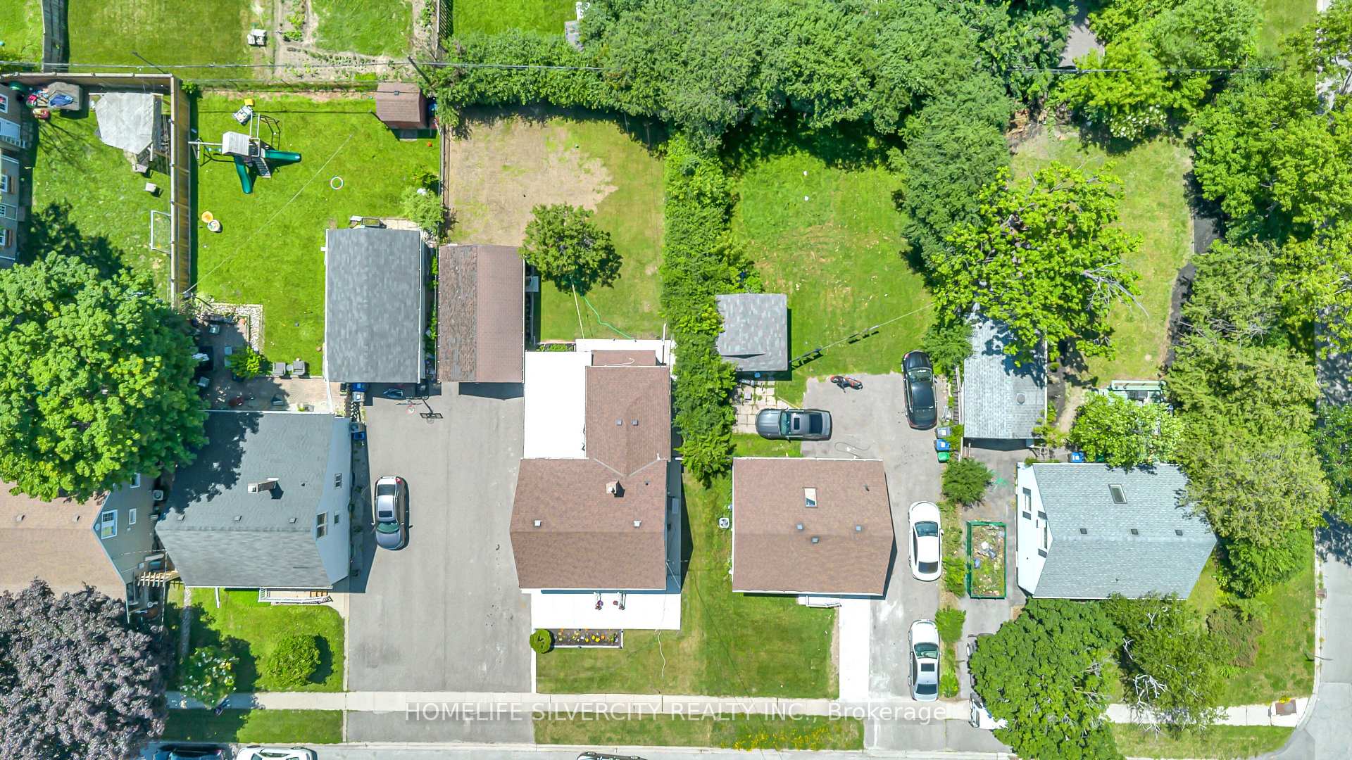 Photo 50 of 19 Pleasantview Avenue, Brampton, Brampton West — HOMEH