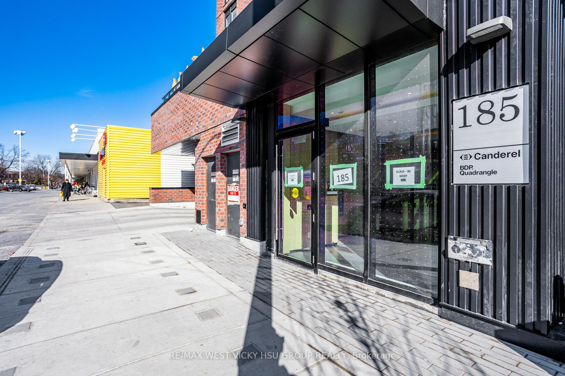 Photo 2 of Unit 810, 185 Alberta Avenue, Toronto, Oakwood Village — HOMEH
