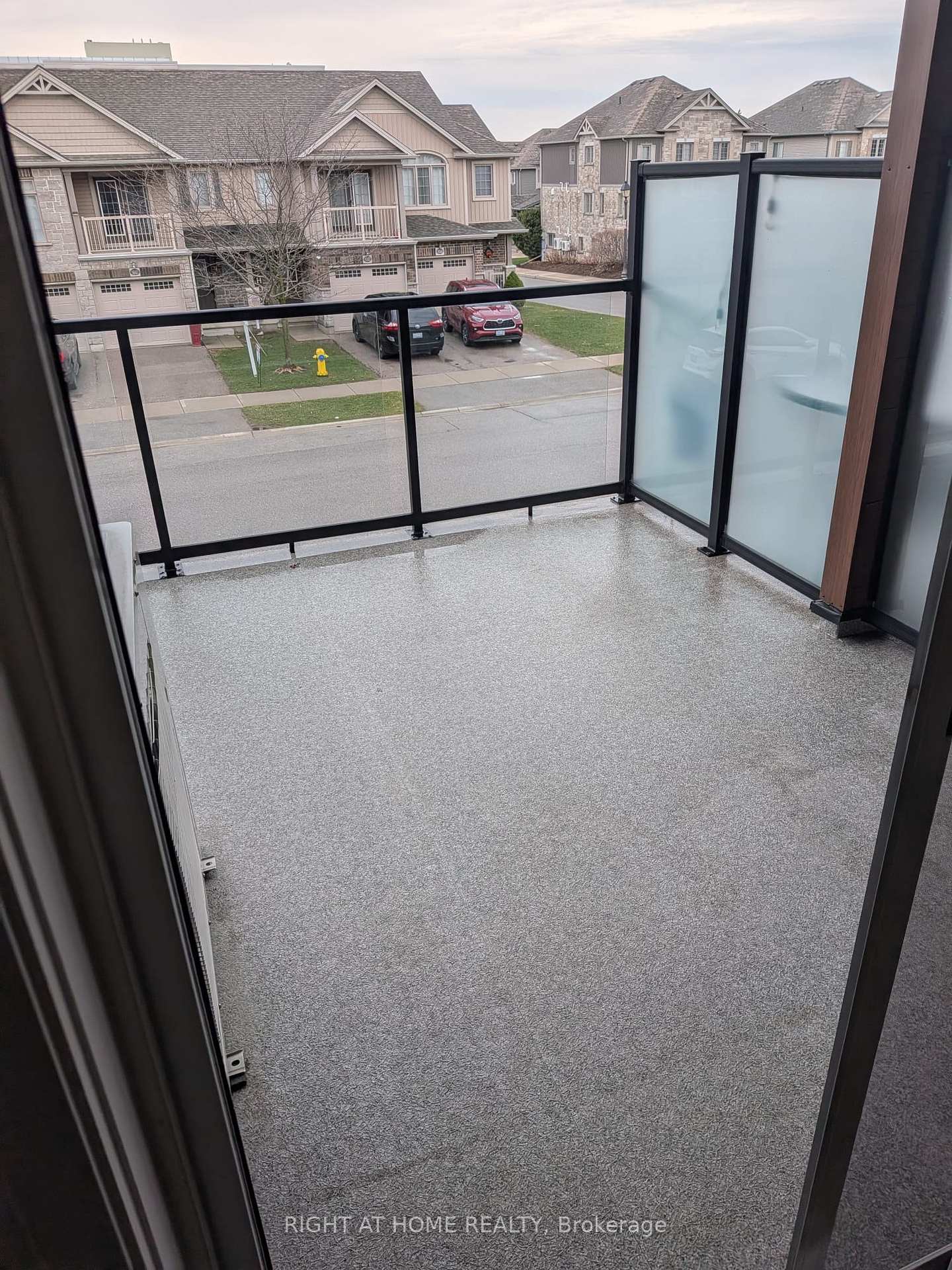 Photo 15 of Unit 17, 3046 Springmeadow Road E, London, South W — HOMEH