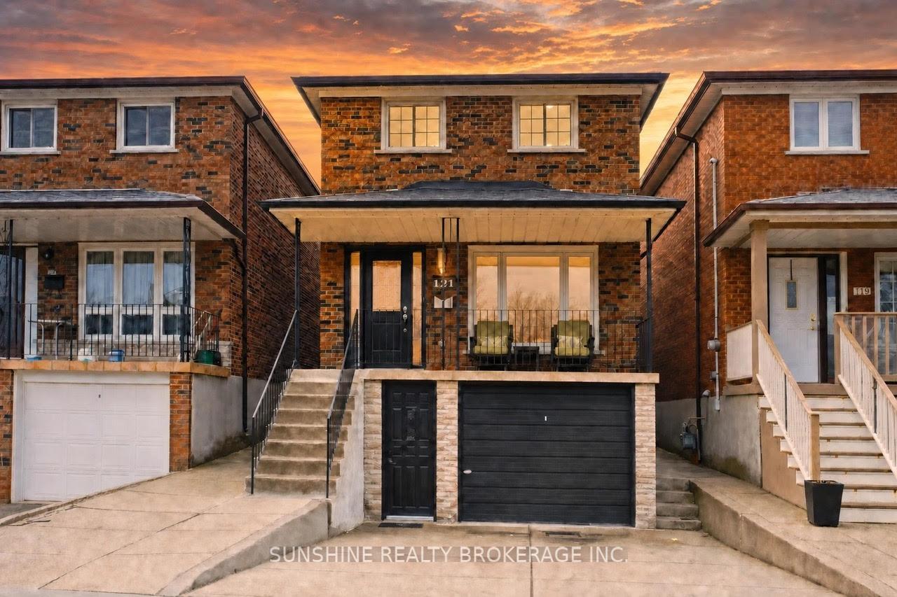 Photo 1 of 121 Sammon Avenue, Toronto, Danforth Village-East York — HOMEH