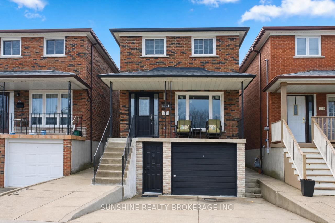 Photo 2 of 121 Sammon Avenue, Toronto, Danforth Village-East York — HOMEH