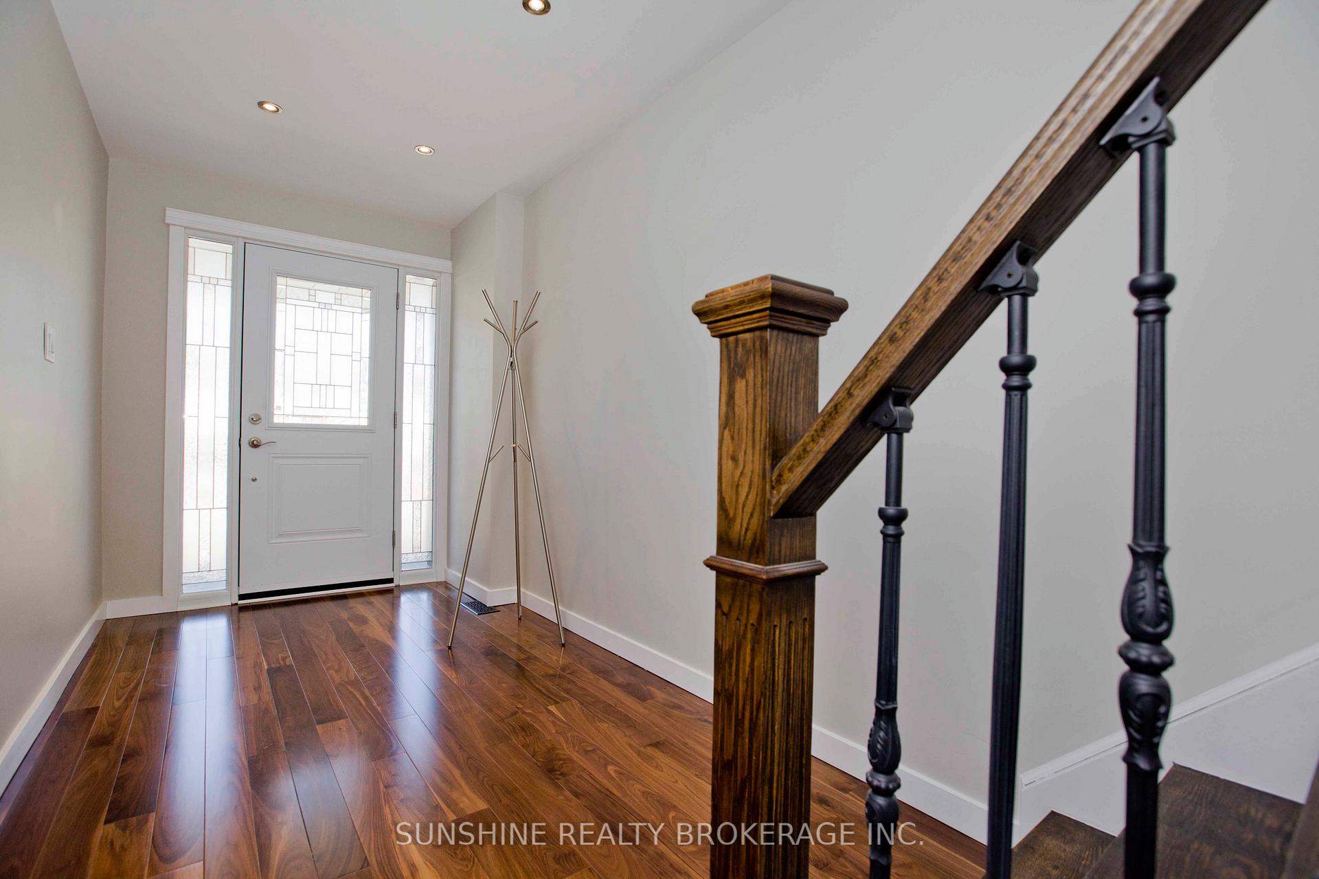 Photo 3 of 121 Sammon Avenue, Toronto, Danforth Village-East York — HOMEH
