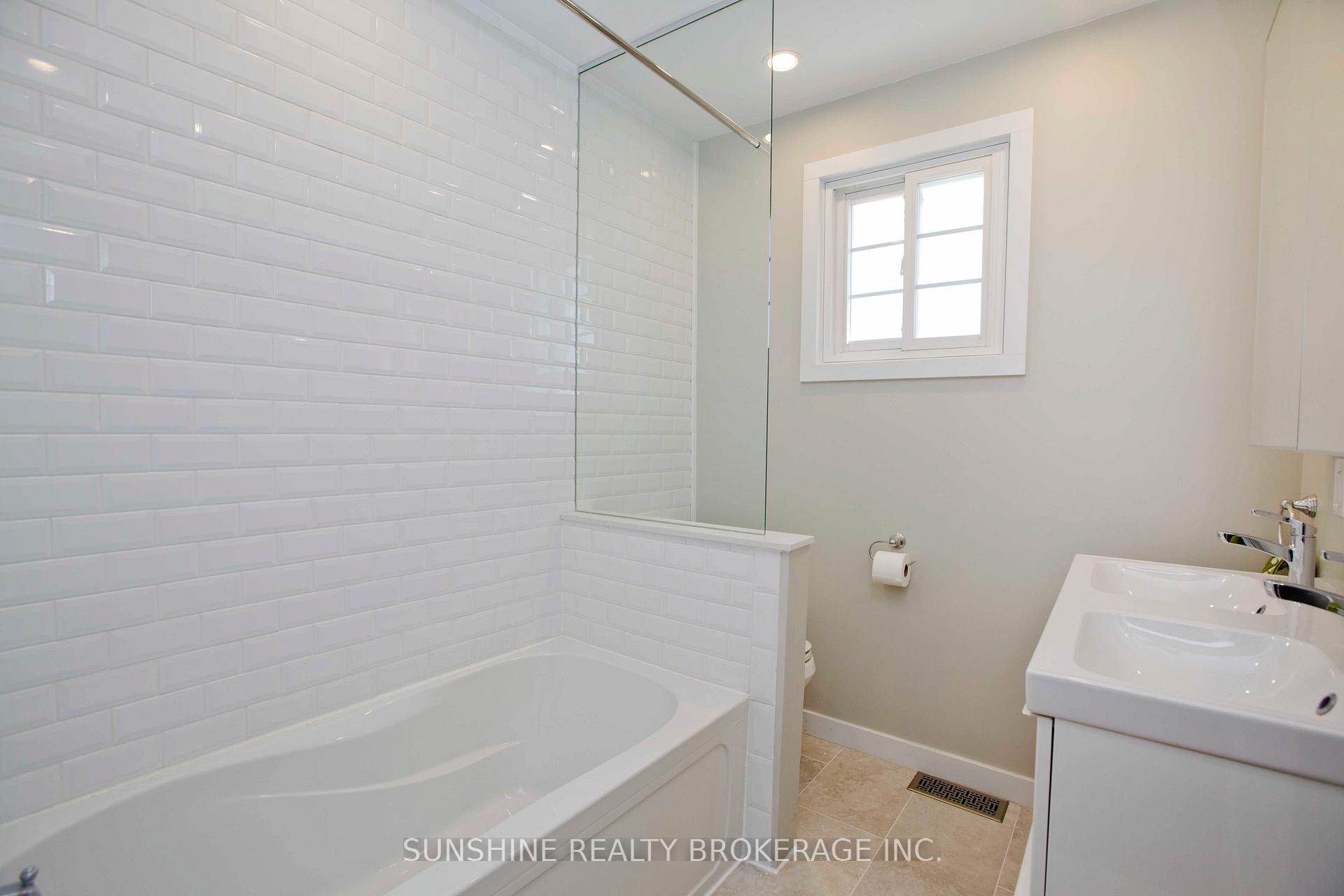 Photo 17 of 121 Sammon Avenue, Toronto, Danforth Village-East York — HOMEH