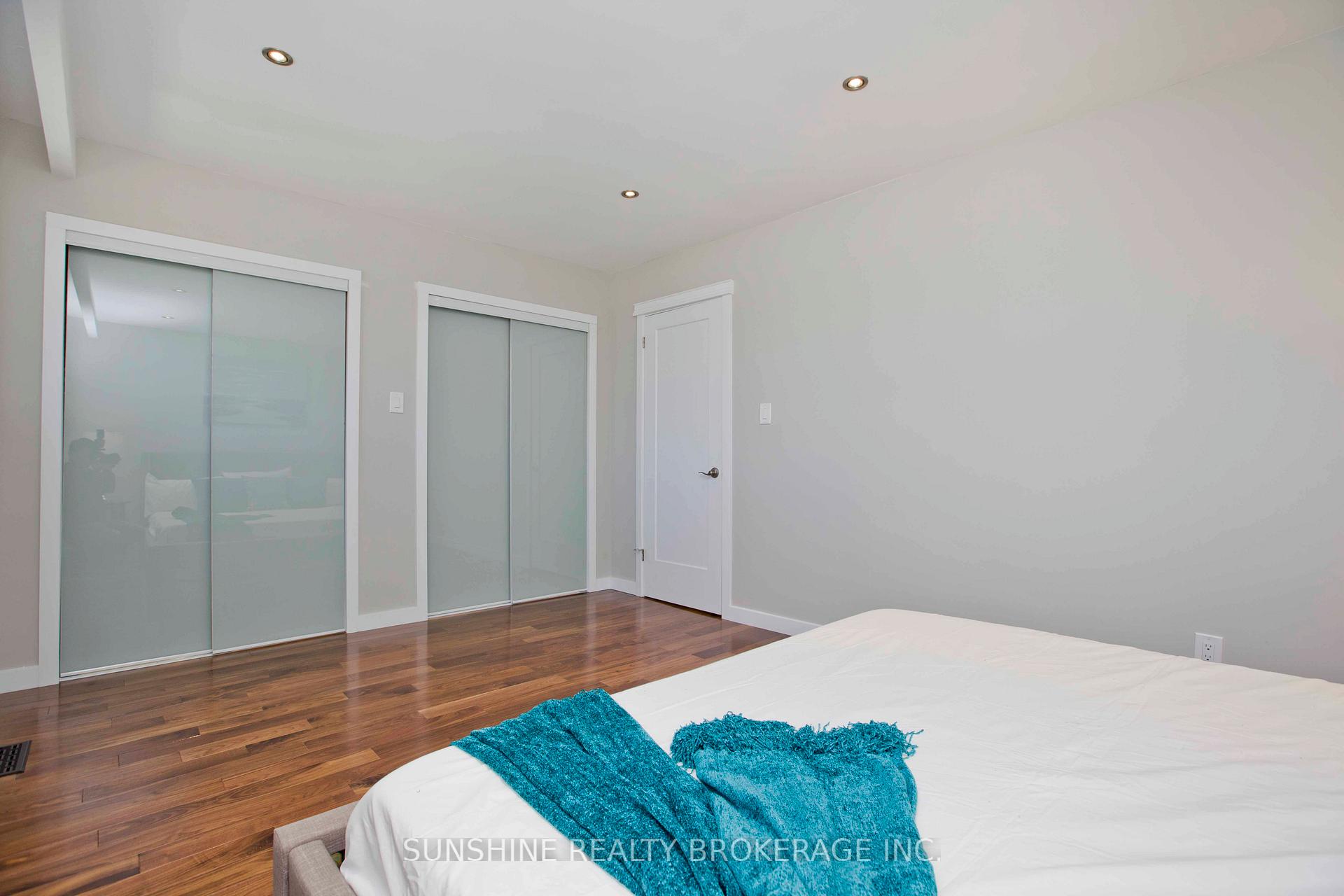 Photo 25 of 121 Sammon Avenue, Toronto, Danforth Village-East York — HOMEH