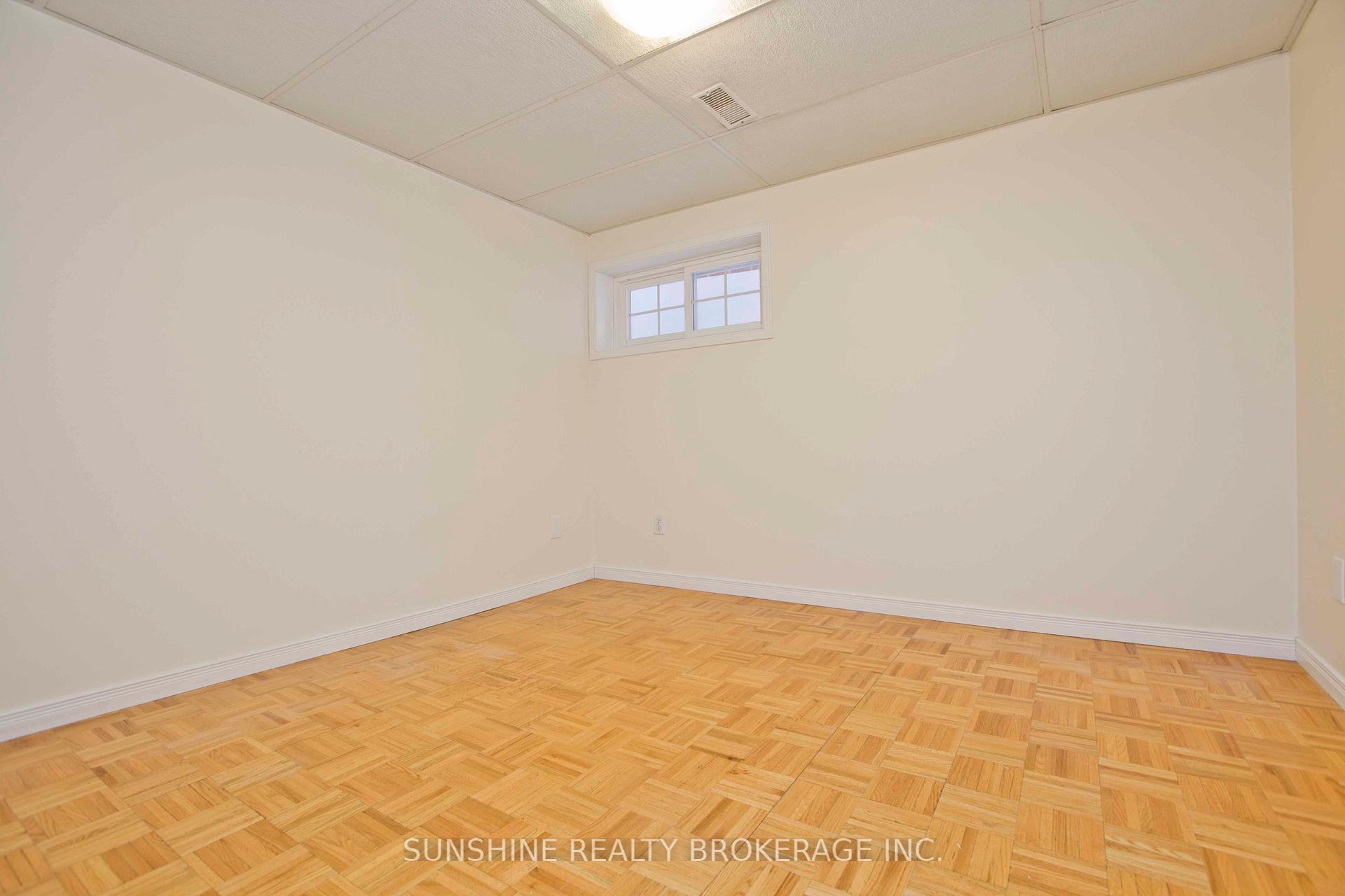Photo 30 of 121 Sammon Avenue, Toronto, Danforth Village-East York — HOMEH