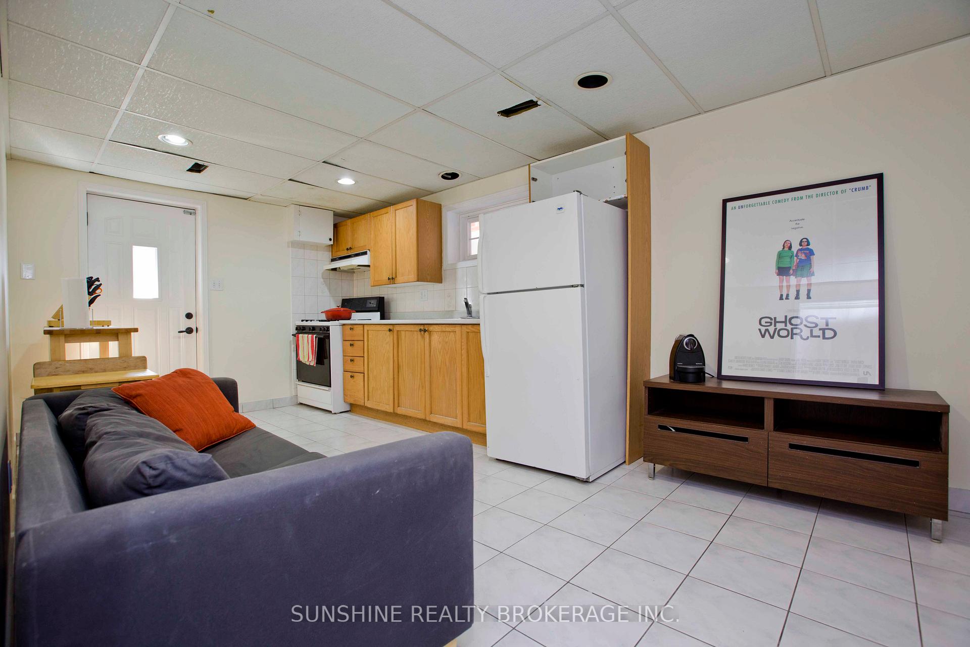 Photo 31 of 121 Sammon Avenue, Toronto, Danforth Village-East York — HOMEH
