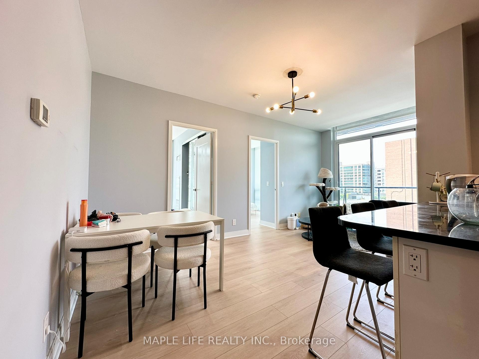 Photo 11 of Unit 702, 825 Church Street, Toronto, Rosedale-Moore Park — HOMEH