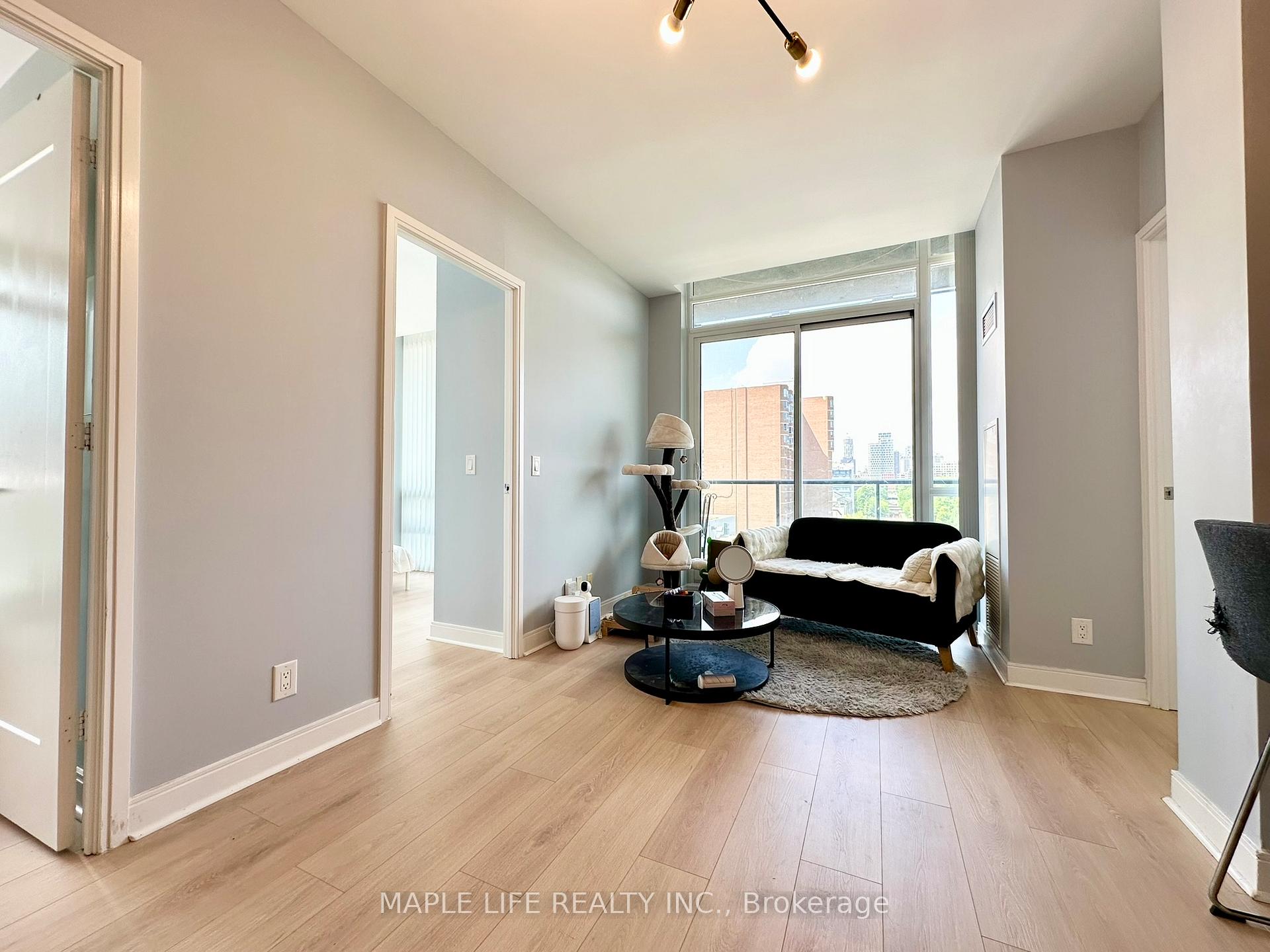 Photo 12 of Unit 702, 825 Church Street, Toronto, Rosedale-Moore Park — HOMEH