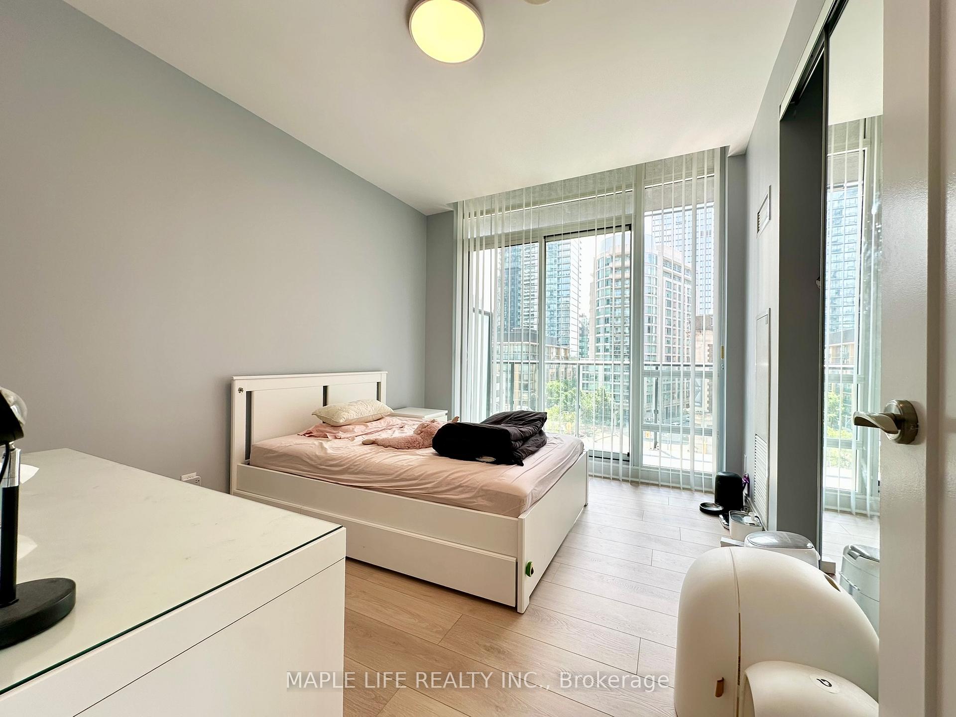 Photo 16 of Unit 702, 825 Church Street, Toronto, Rosedale-Moore Park — HOMEH