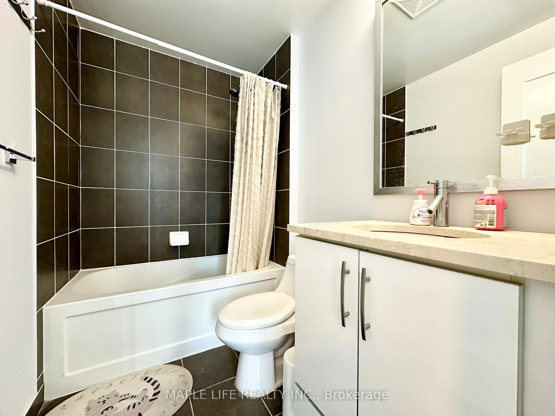Photo 18 of Unit 702, 825 Church Street, Toronto, Rosedale-Moore Park — HOMEH
