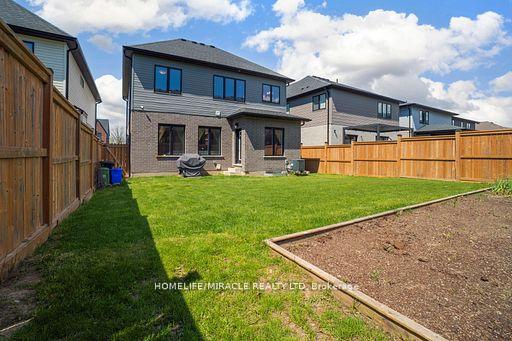 Photo 26 of 2231 Linkway Boulevard, London, South A — HOMEH