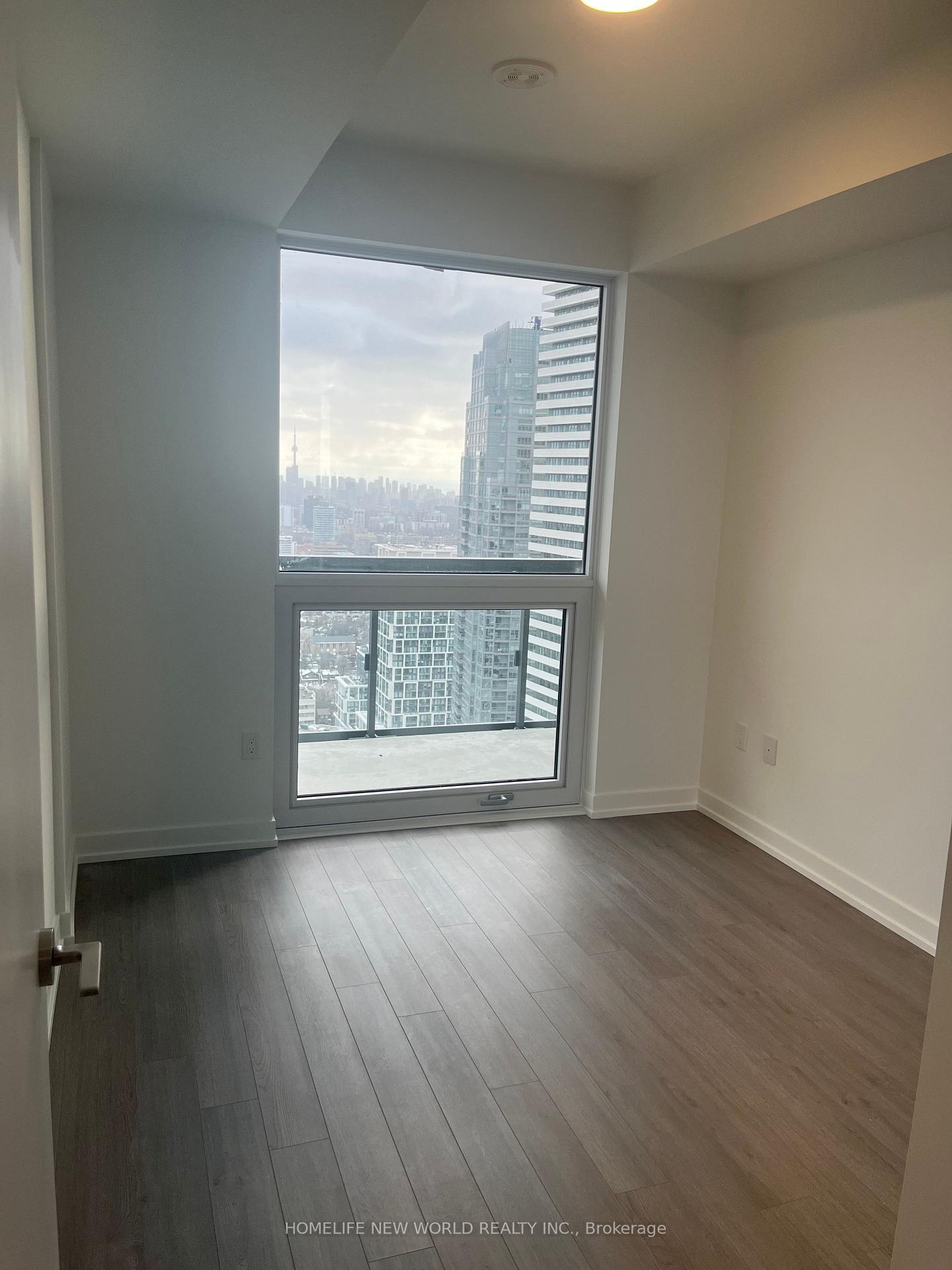 Photo 8 of Unit 3804, 39 Roehampton Avenue, Toronto, Mount Pleasant West — HOMEH