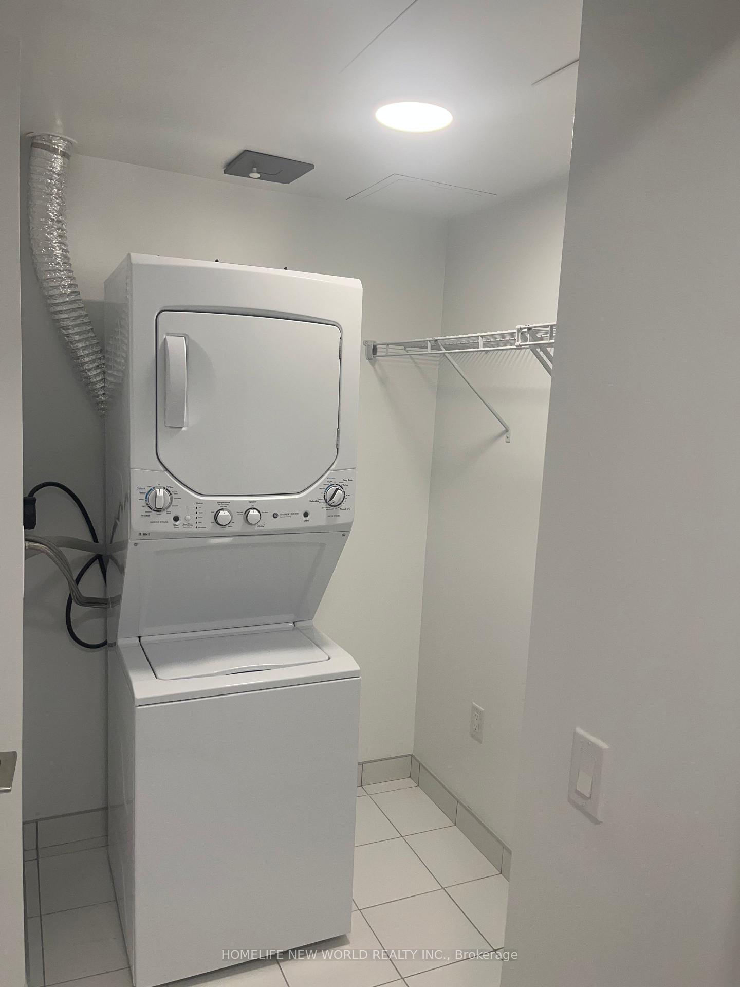 Photo 13 of Unit 3804, 39 Roehampton Avenue, Toronto, Mount Pleasant West — HOMEH