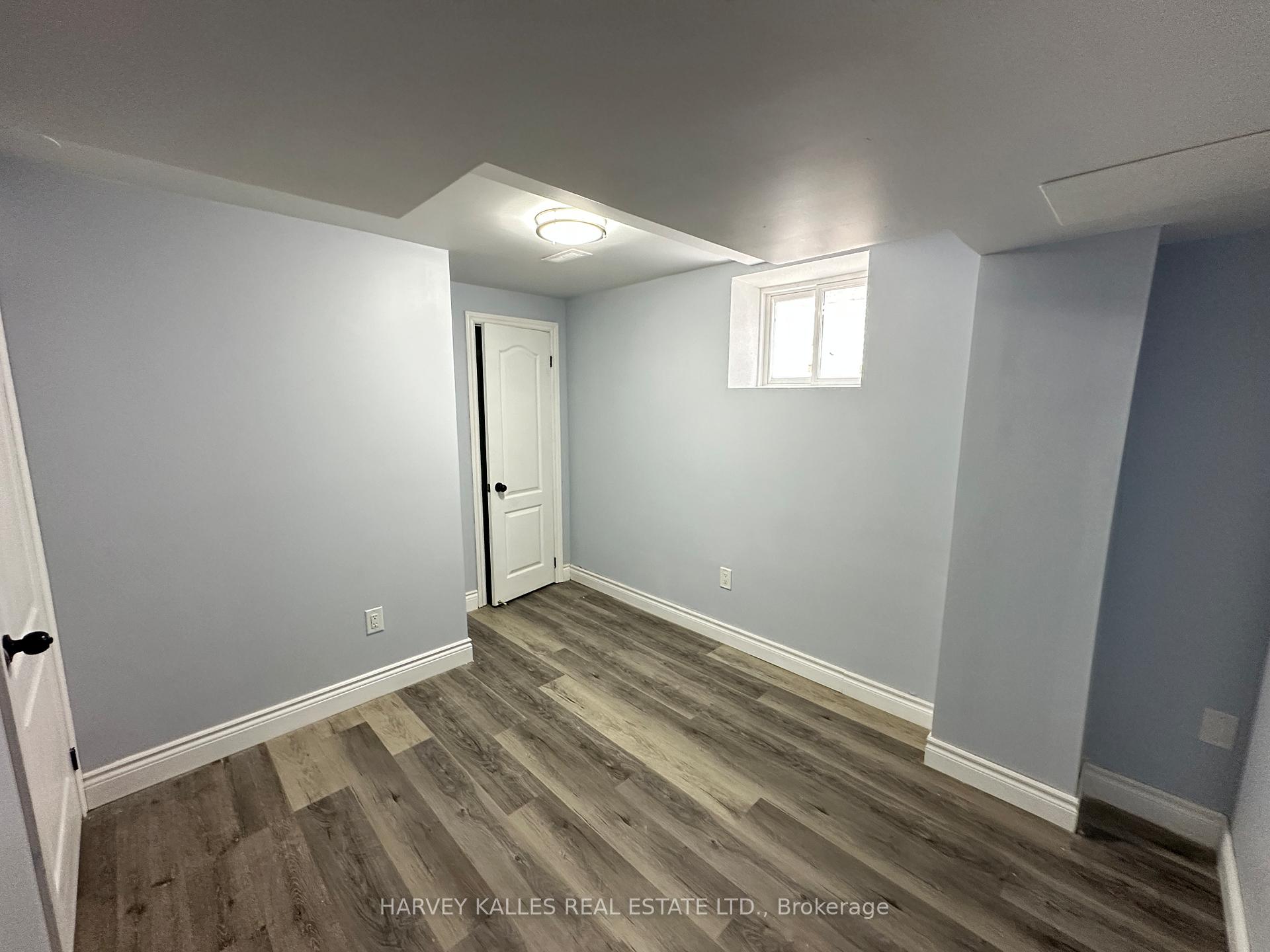 Photo 2 of Unit Bsmt, 11 Blue Oak Avenue, Brampton, Sandringham-Wellington — HOMEH