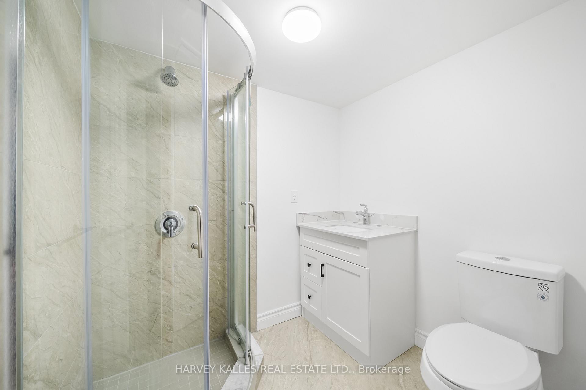 Photo 12 of Unit Bsmt, 11 Blue Oak Avenue, Brampton, Sandringham-Wellington — HOMEH