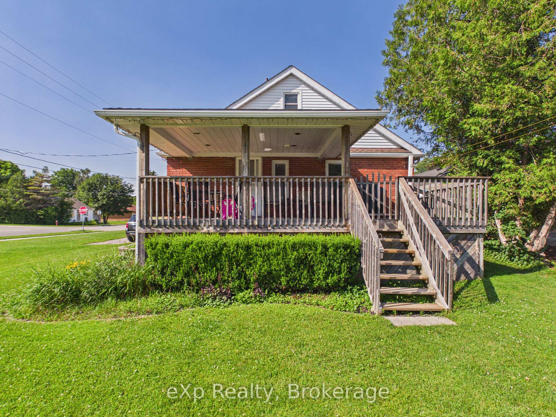 Photo 6 of 401 Prince Street, Brockton — HOMEH