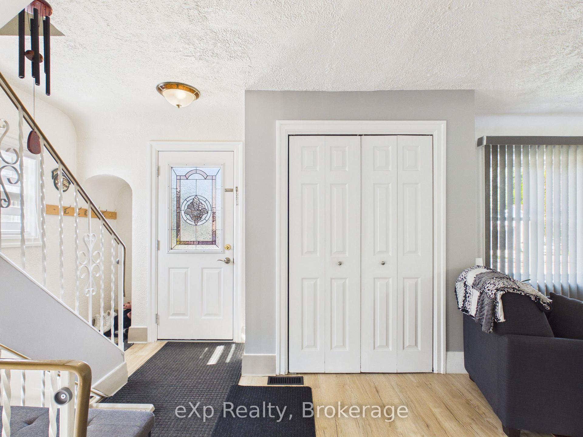 Photo 9 of 401 Prince Street, Brockton — HOMEH