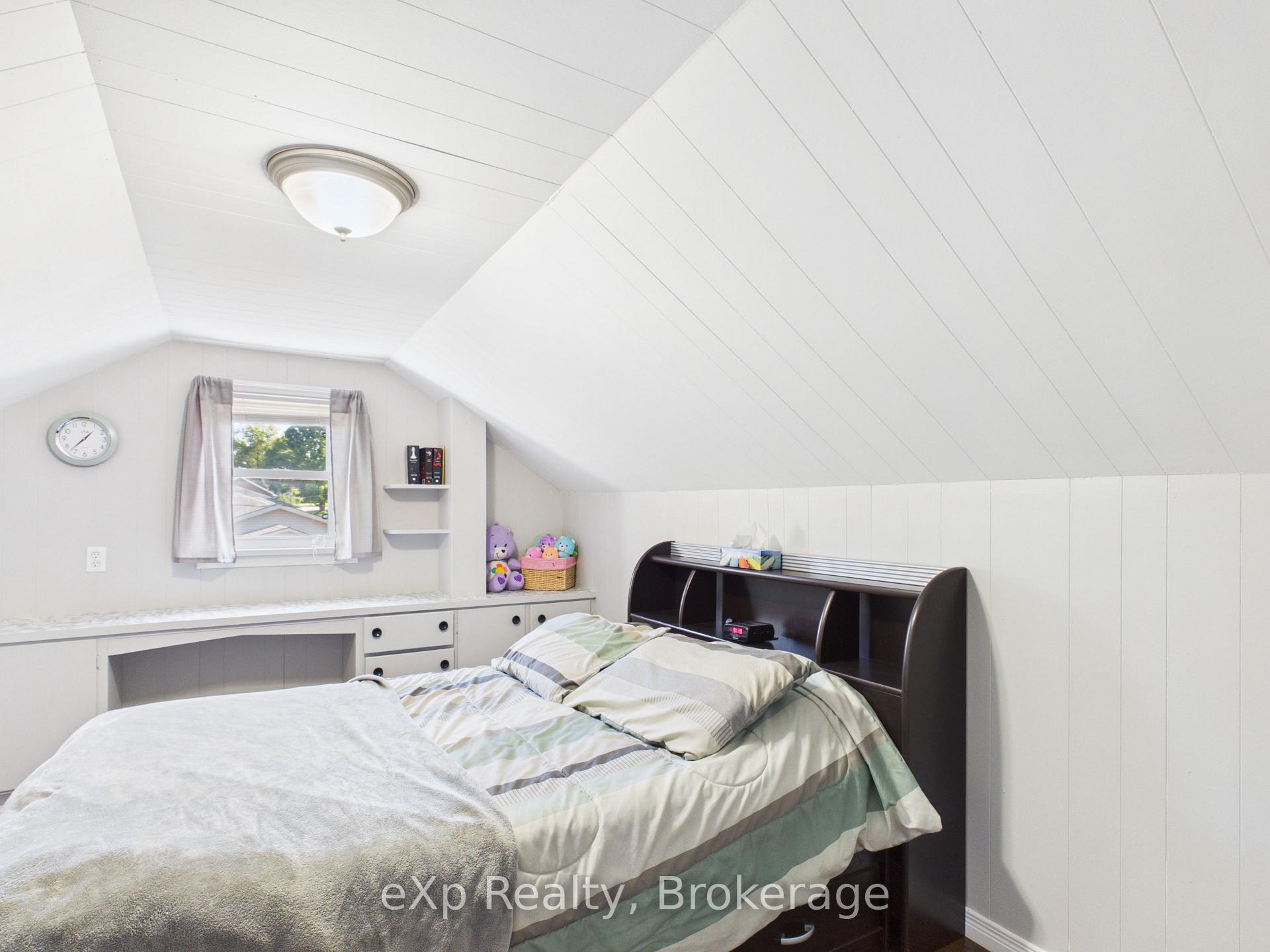 Photo 25 of 401 Prince Street, Brockton — HOMEH