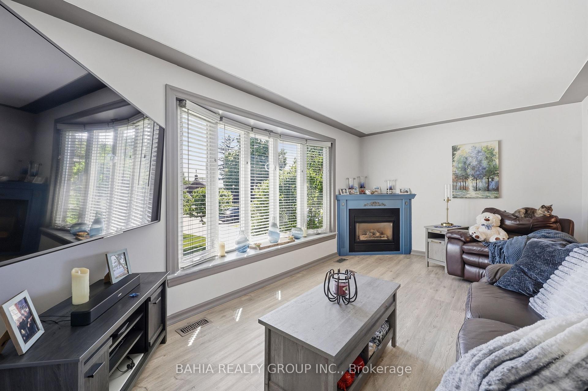 Photo 15 of 3 Kenwood Crescent, Hamilton, Huntington — HOMEH