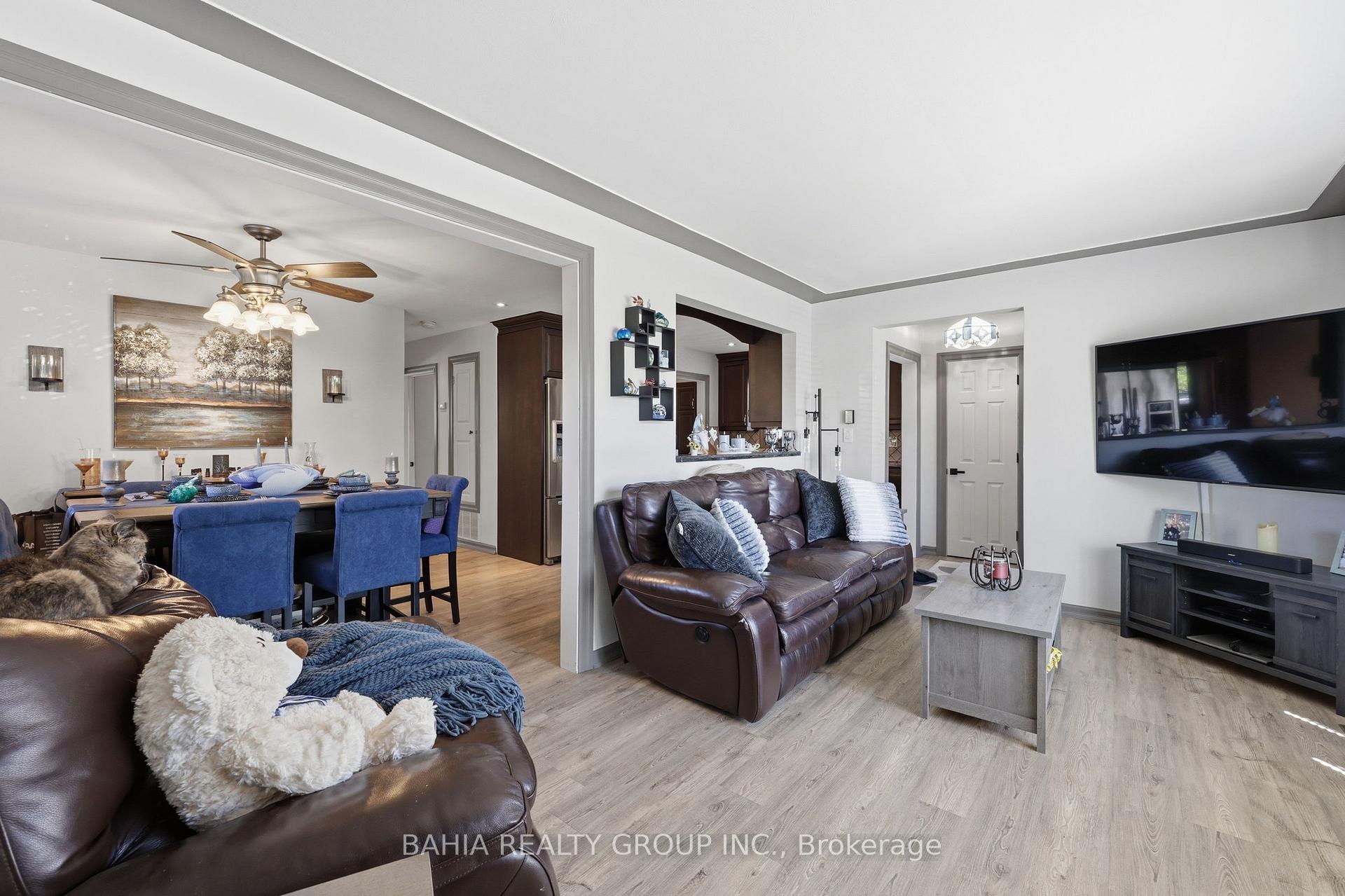 Photo 16 of 3 Kenwood Crescent, Hamilton, Huntington — HOMEH