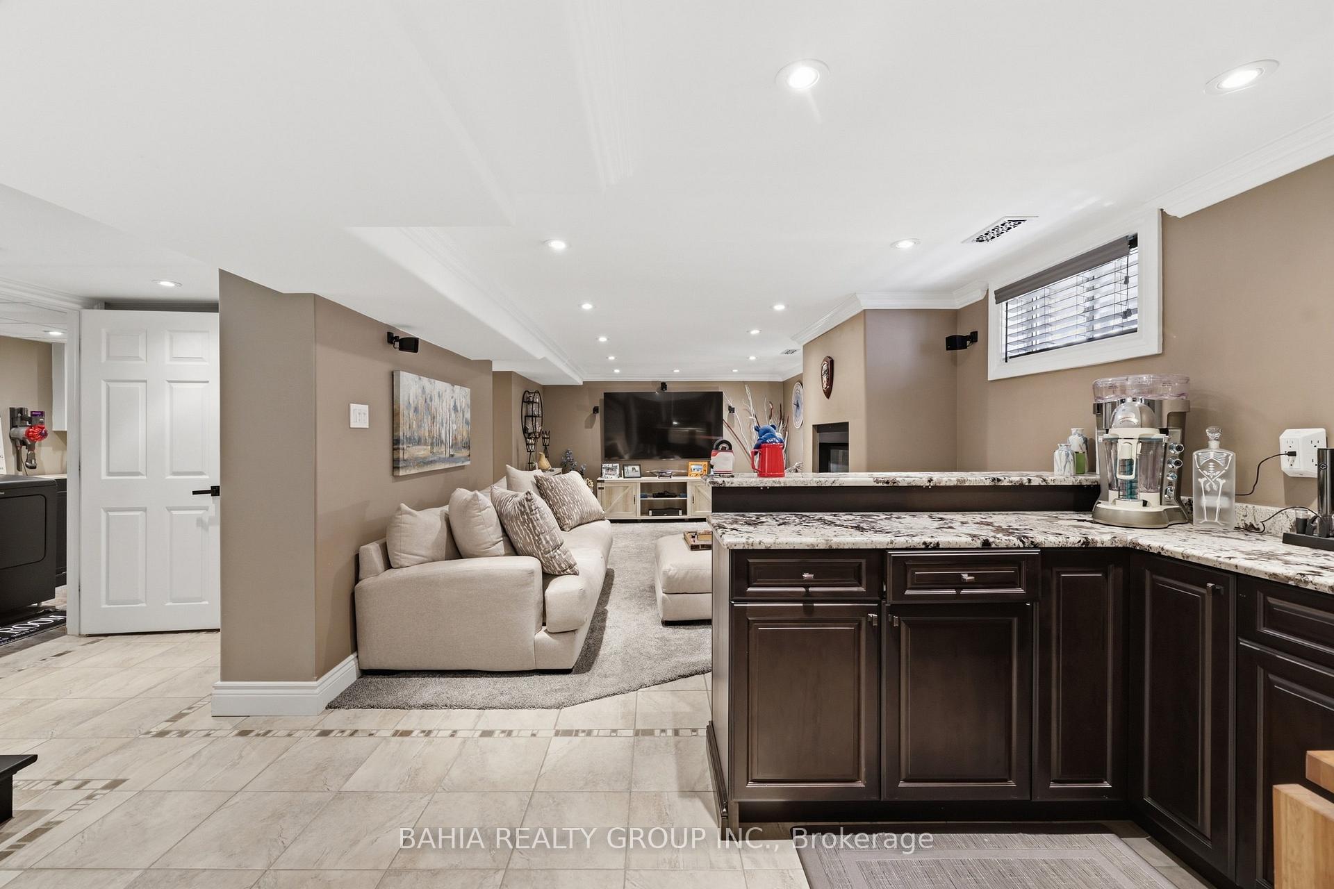 Photo 21 of 3 Kenwood Crescent, Hamilton, Huntington — HOMEH