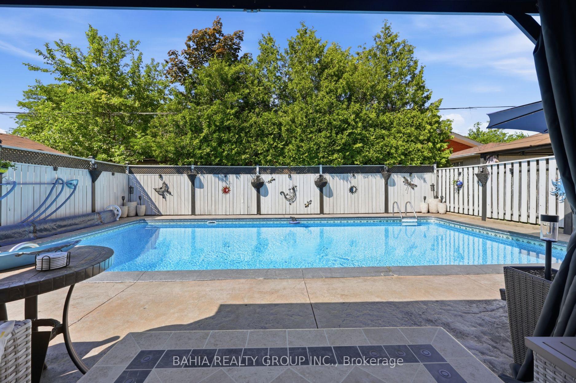 Photo 37 of 3 Kenwood Crescent, Hamilton, Huntington — HOMEH