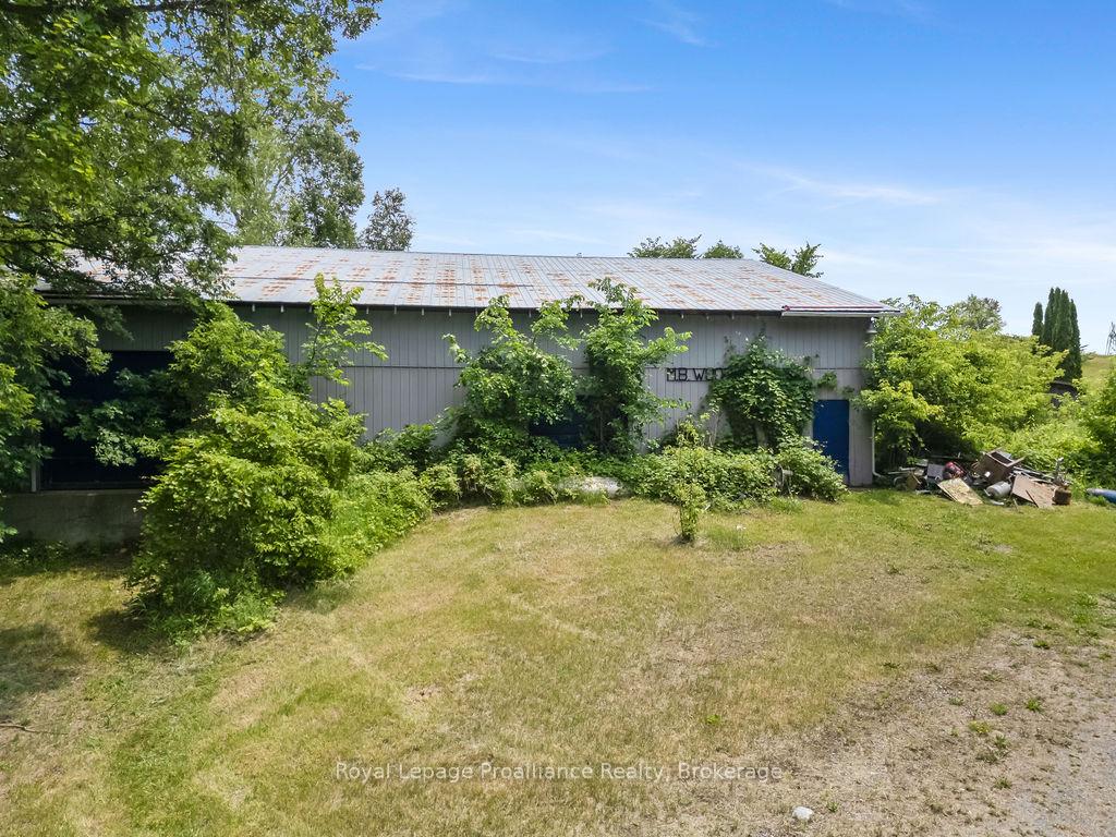 Photo 3 of 93 McGee Road, Stirling-Rawdon, Rawdon Ward — HOMEH
